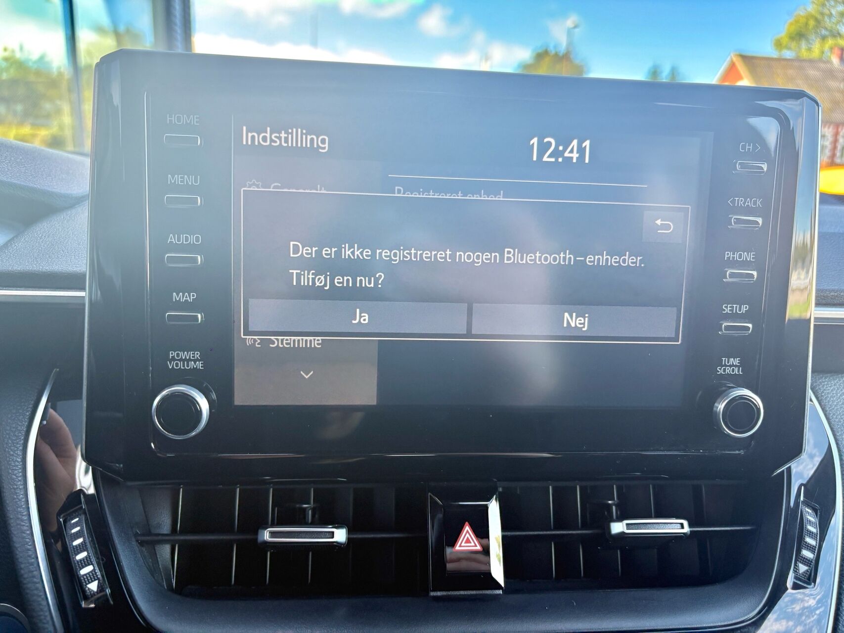 Billede af Toyota Corolla Touring Sports 2,0 Hybrid H3 Premium E-CVT 180HK Stc 6g Aut.