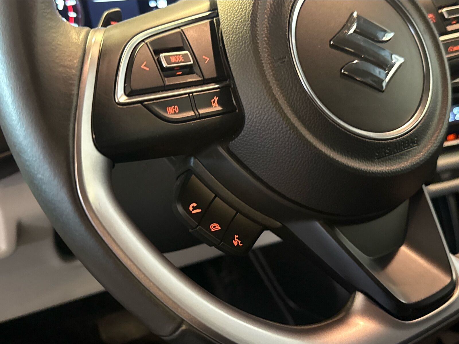Billede af Suzuki Swift 1,2 Desire CVT 82HK 5d Aut.