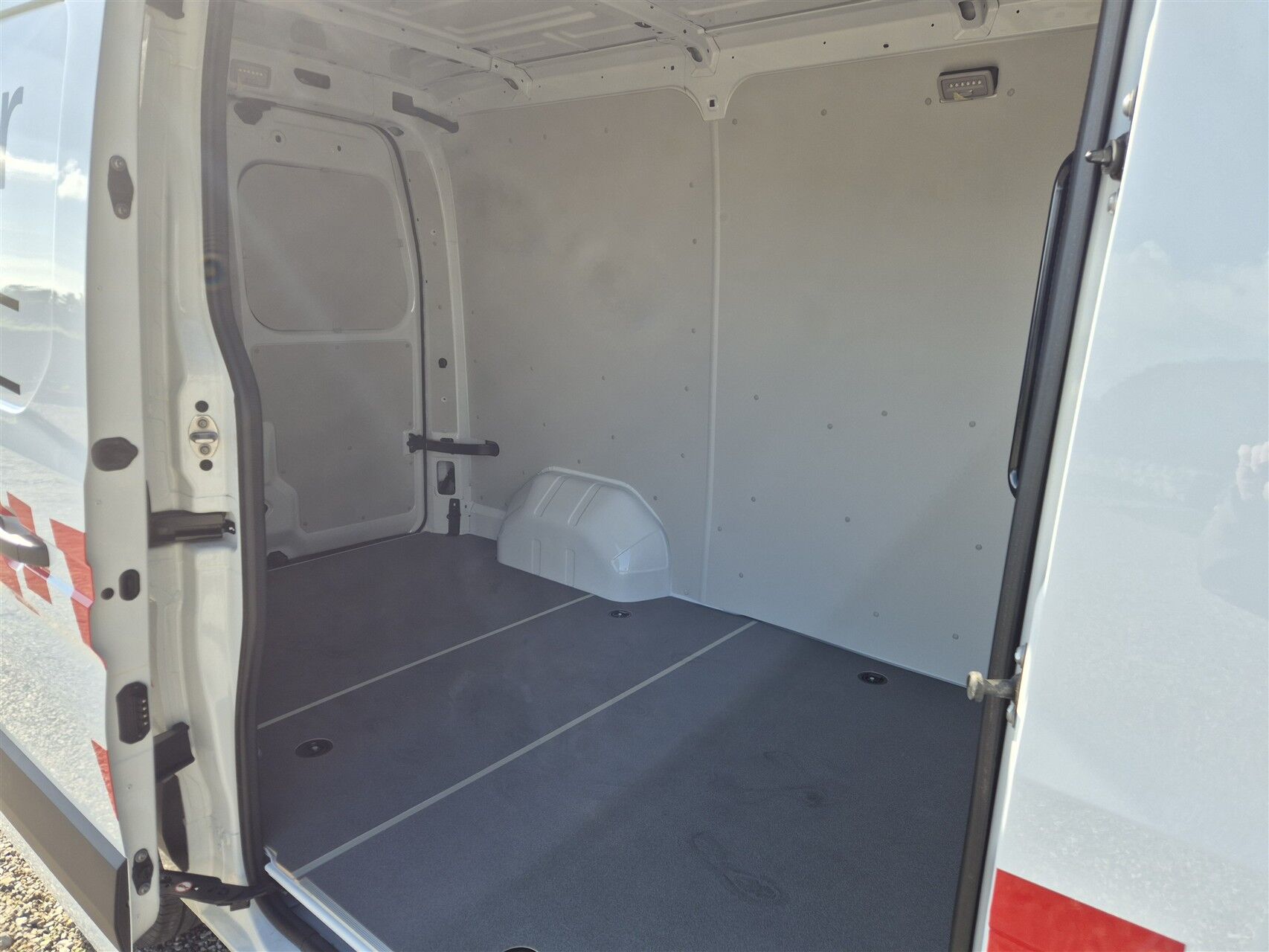 Billede af Nissan Interstar L2H2 EL Tekna 141HK Van Aut.