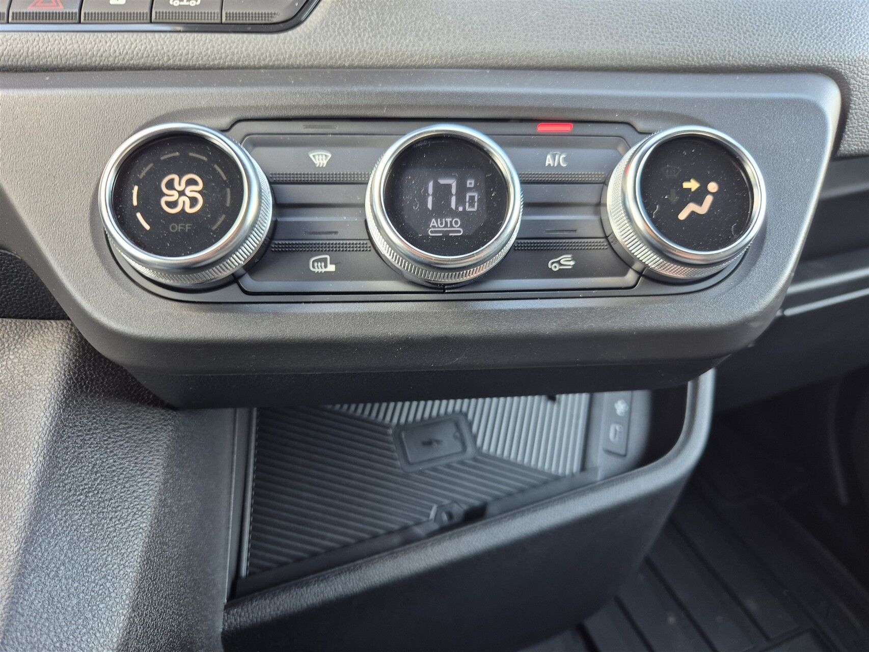 Billede af Nissan Interstar L2H2 EL Tekna 141HK Van Aut.