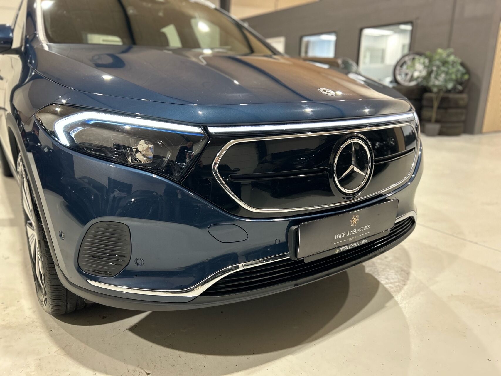 Billede af Mercedes-Benz EQA 300 EL Progressive 4Matic 228HK 5d Aut.