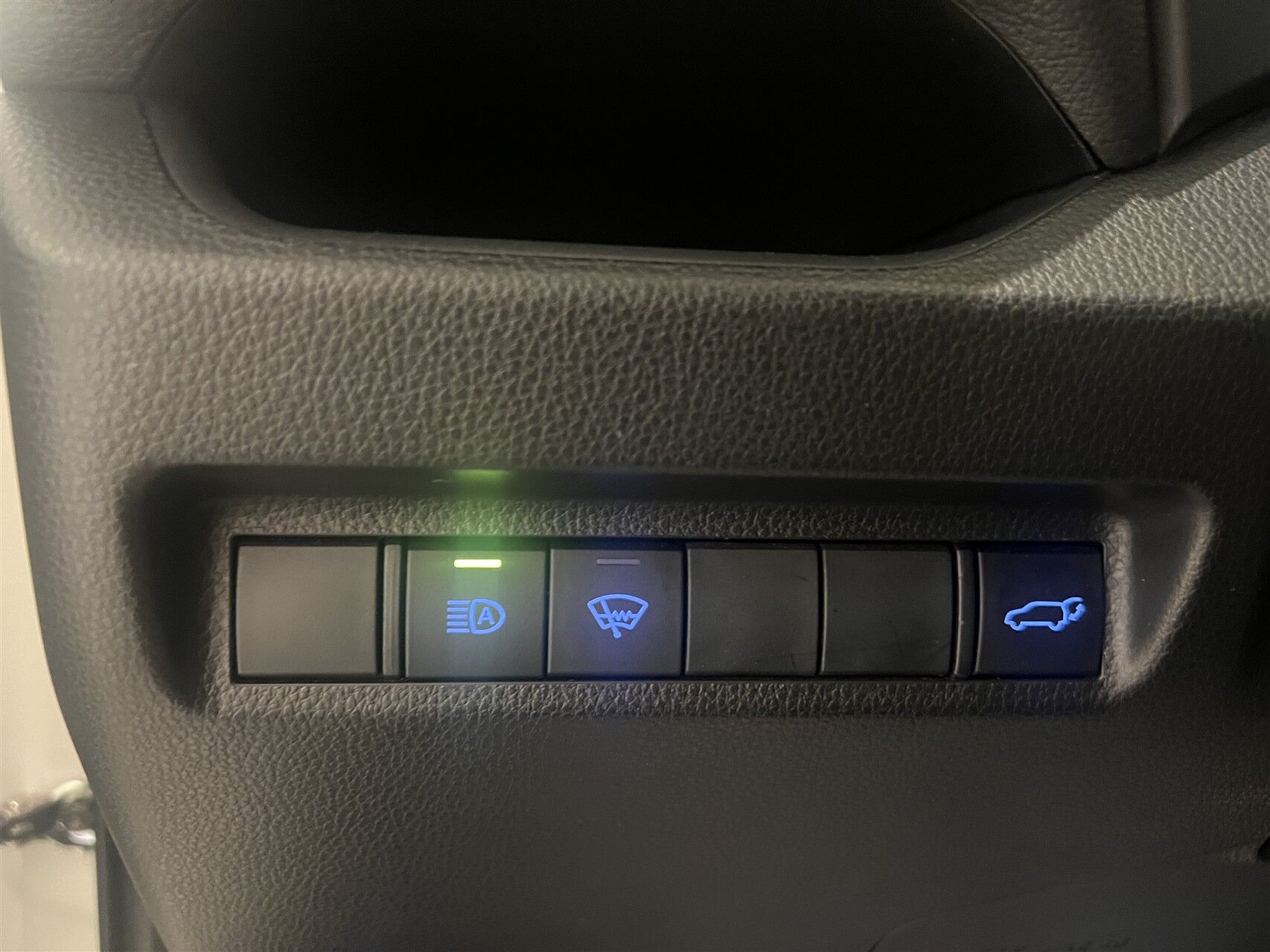 Billede af Toyota RAV4 2,5 Hybrid H3 Business 218HK 5d 6g Aut.