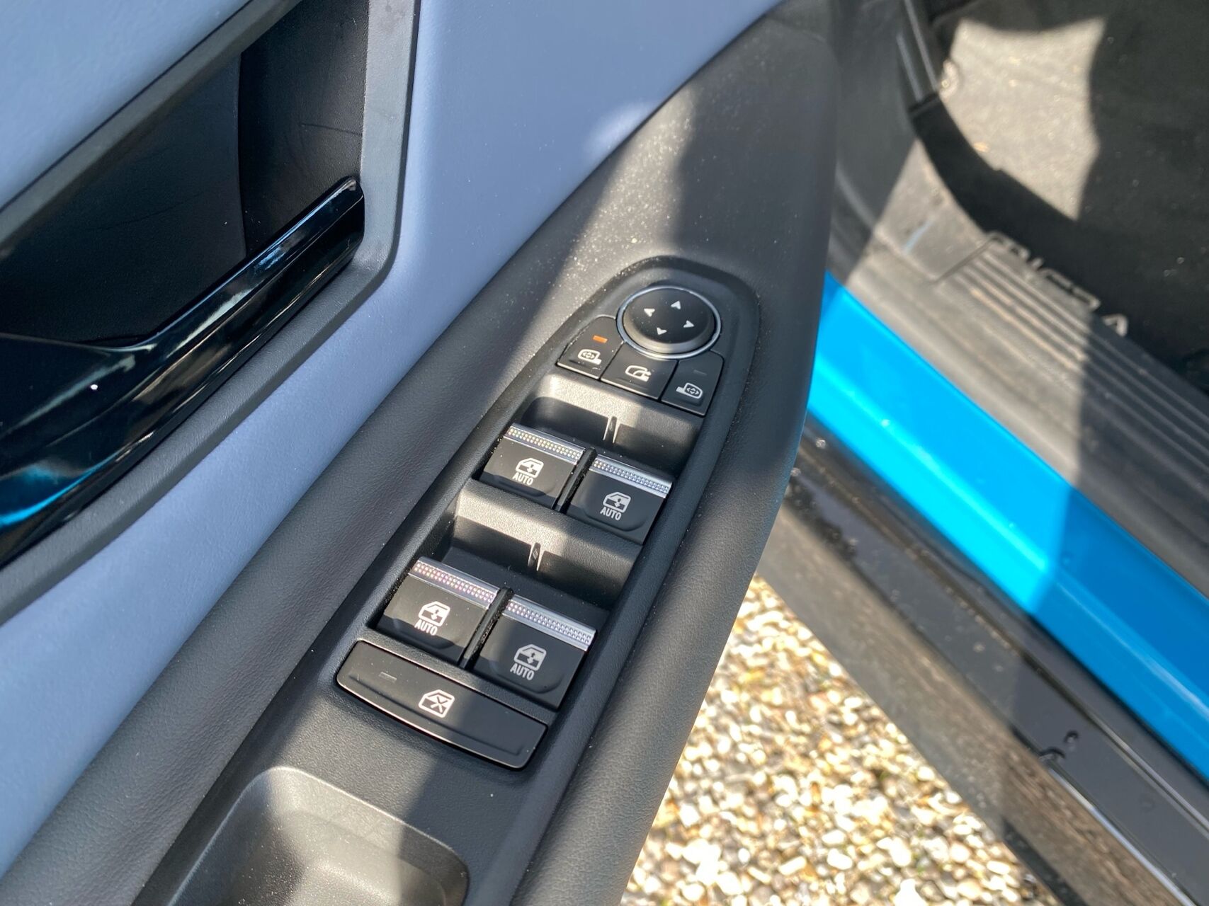 Billede af Nissan Micra EL Evolve 52kWh 150HK 5d Aut.