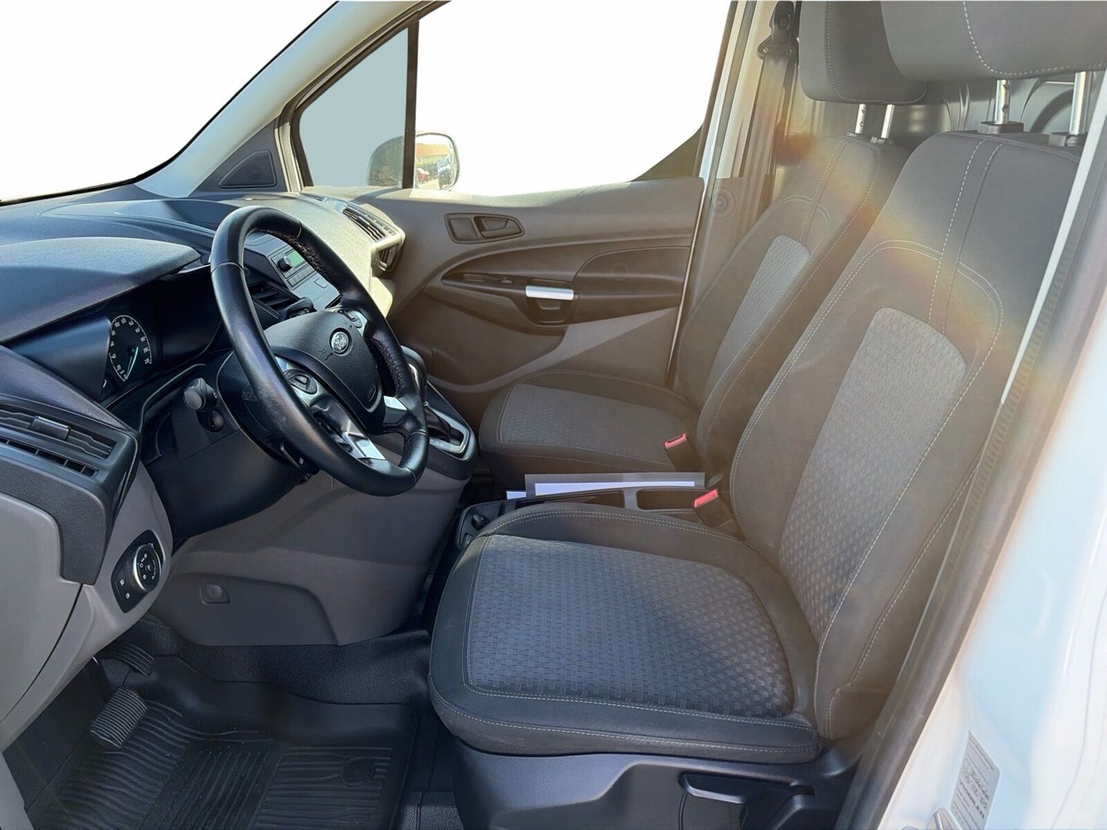 Billede af Ford Transit Connect Lang 1,5 EcoBlue Trend 100HK Van 8g Aut.