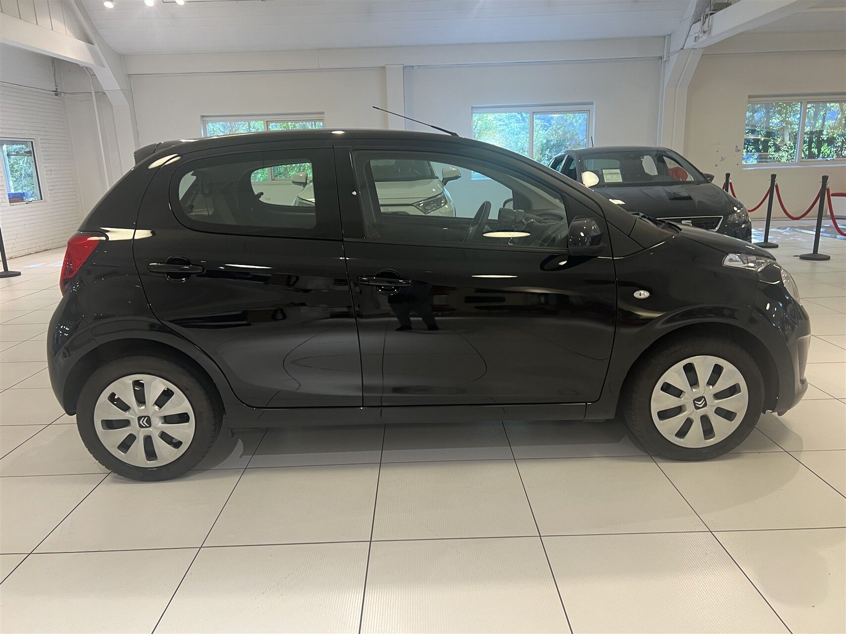 Billede af Citroën C1 1,0 VTi Shine 72HK 5d