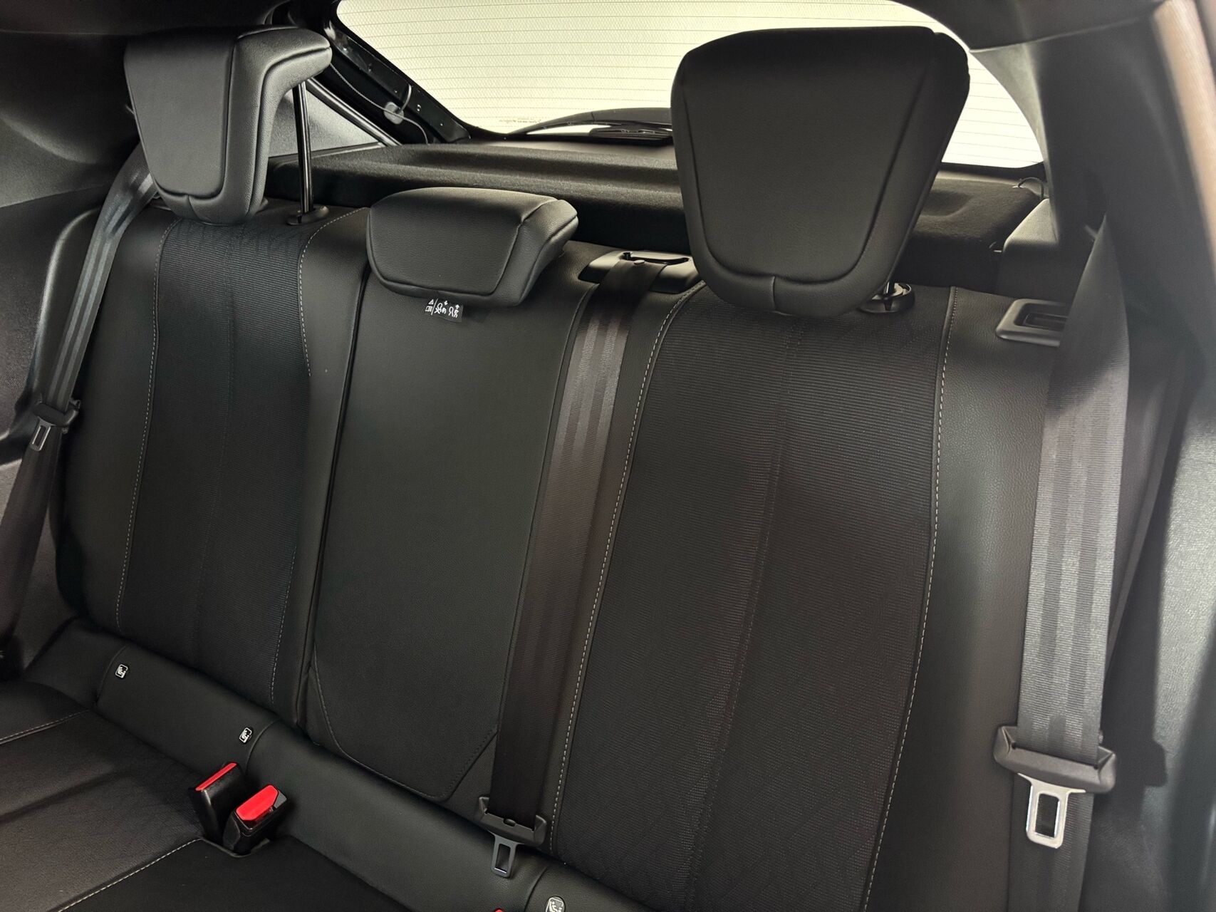 Billede af Opel Corsa 1,2 PureTech Sport 100HK 5d 6g