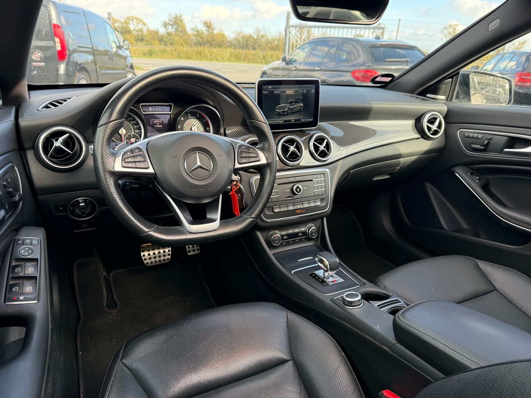Billede af Mercedes-Benz CLA45 AMG Shooting Brake 2,0 4Matic Speedshift 381HK Stc 7g Aut.
