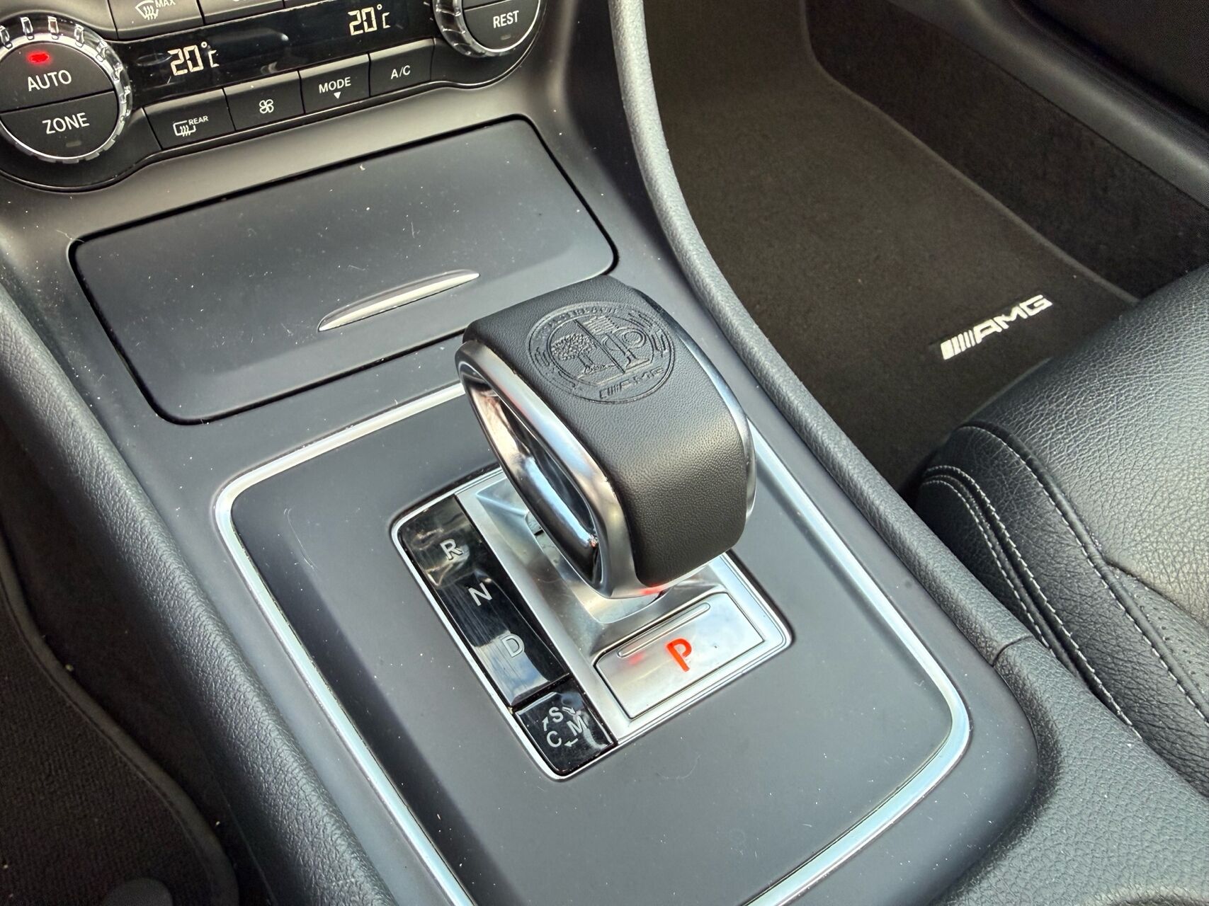 Billede af Mercedes-Benz CLA45 AMG Shooting Brake 2,0 4Matic Speedshift 381HK Stc 7g Aut.