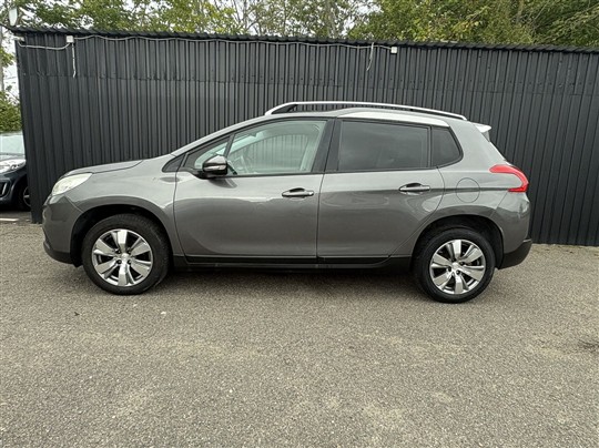 Peugeot 2008 1,2 VTi Motion+ 82HK