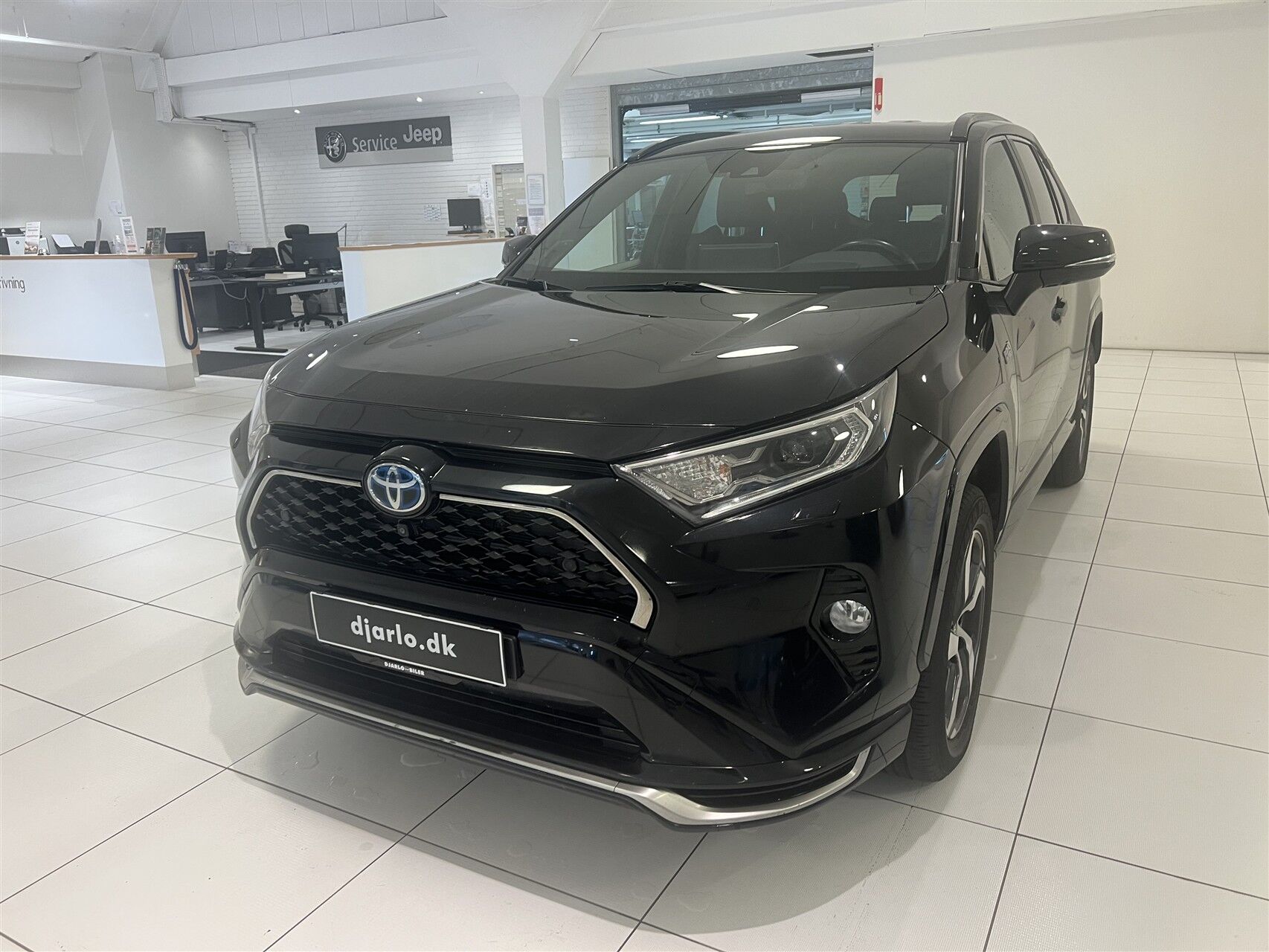Billede af Toyota RAV4 Plug-in 2,5 Plugin-hybrid H3 Premium AWD 306HK 5d 6g Aut.