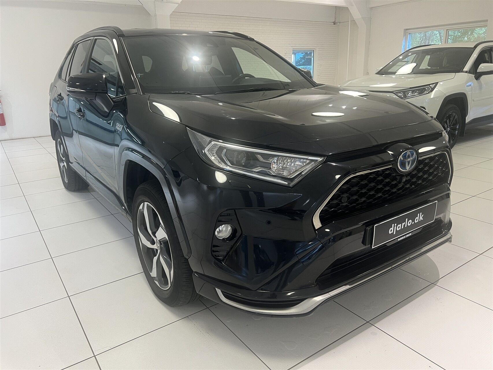 Billede af Toyota RAV4 Plug-in 2,5 Plugin-hybrid H3 Premium AWD 306HK 5d 6g Aut.