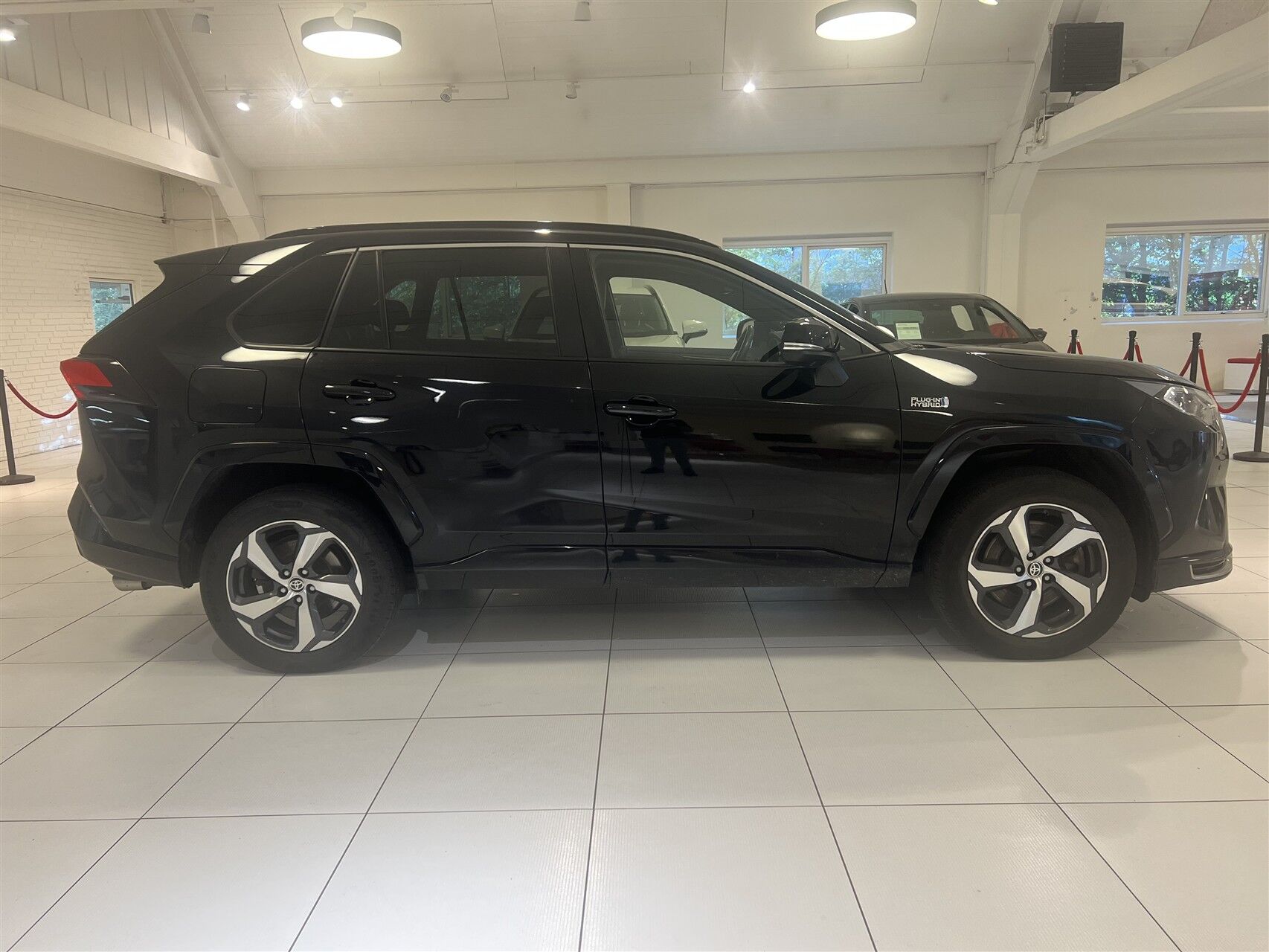Billede af Toyota RAV4 Plug-in 2,5 Plugin-hybrid H3 Premium AWD 306HK 5d 6g Aut.