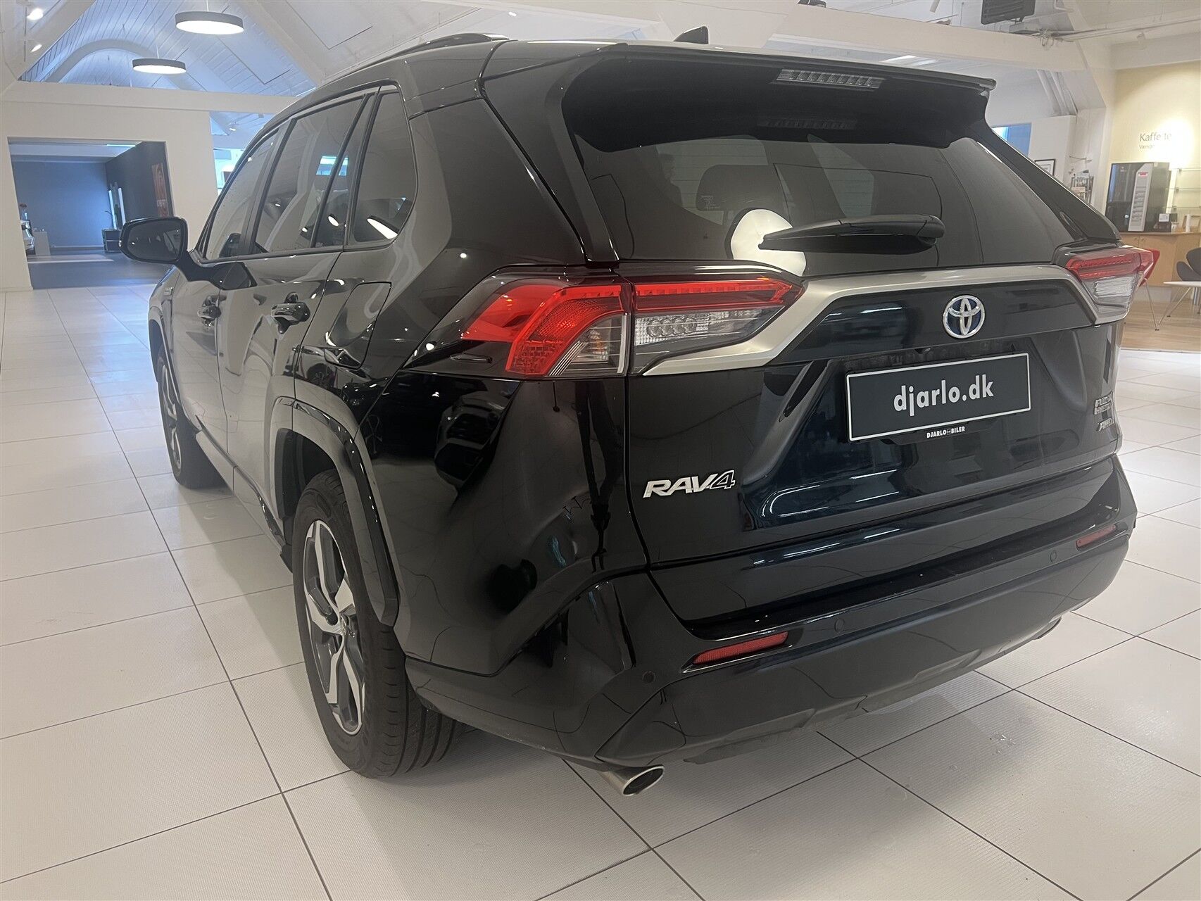Billede af Toyota RAV4 Plug-in 2,5 Plugin-hybrid H3 Premium AWD 306HK 5d 6g Aut.