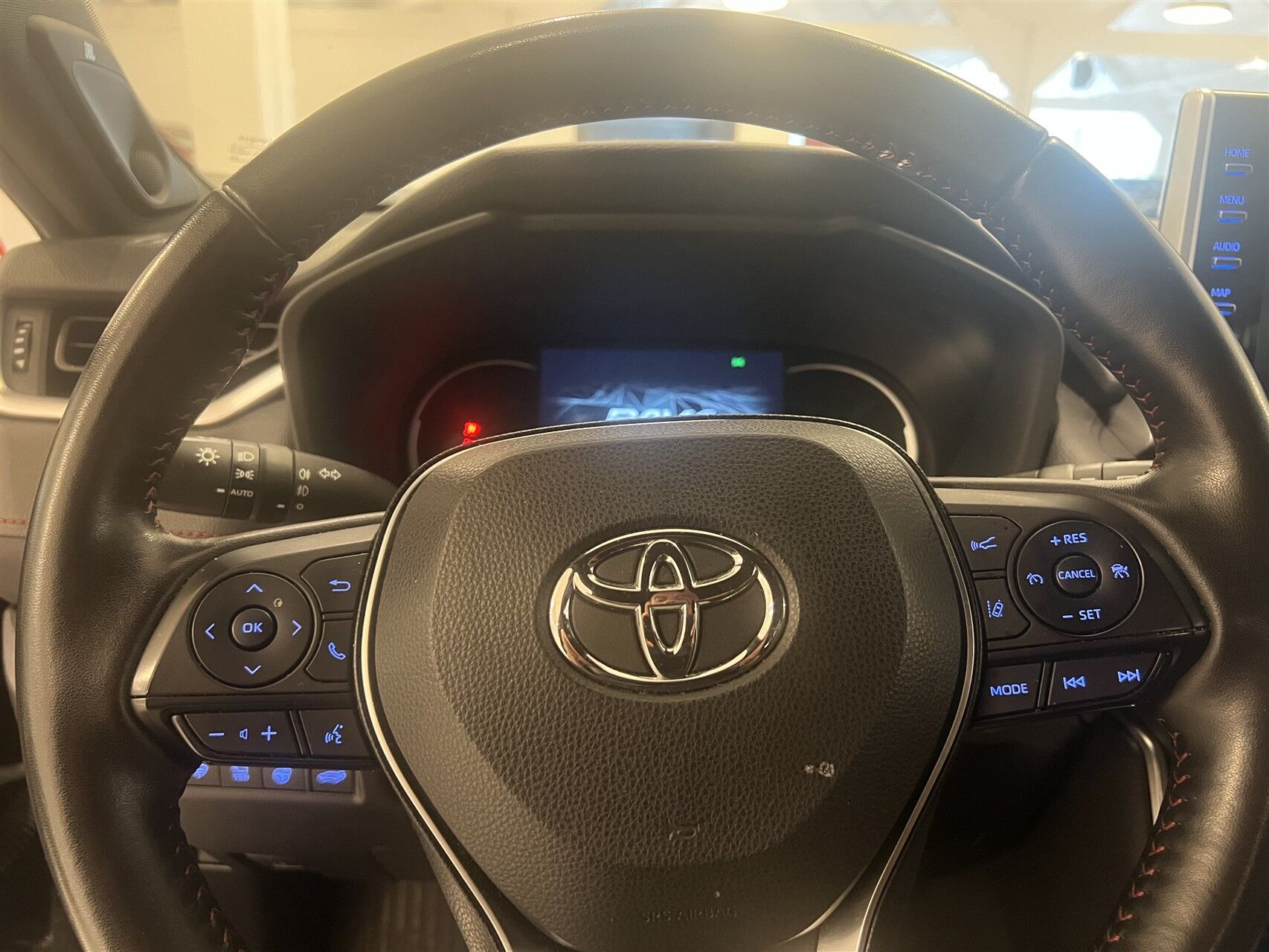 Billede af Toyota RAV4 Plug-in 2,5 Plugin-hybrid H3 Premium AWD 306HK 5d 6g Aut.