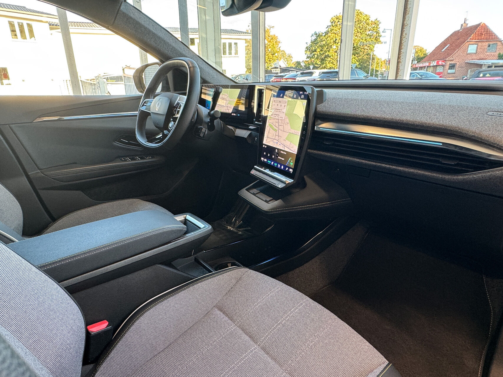 Billede af Renault Scénic E-TECH Techno 220HK Aut.