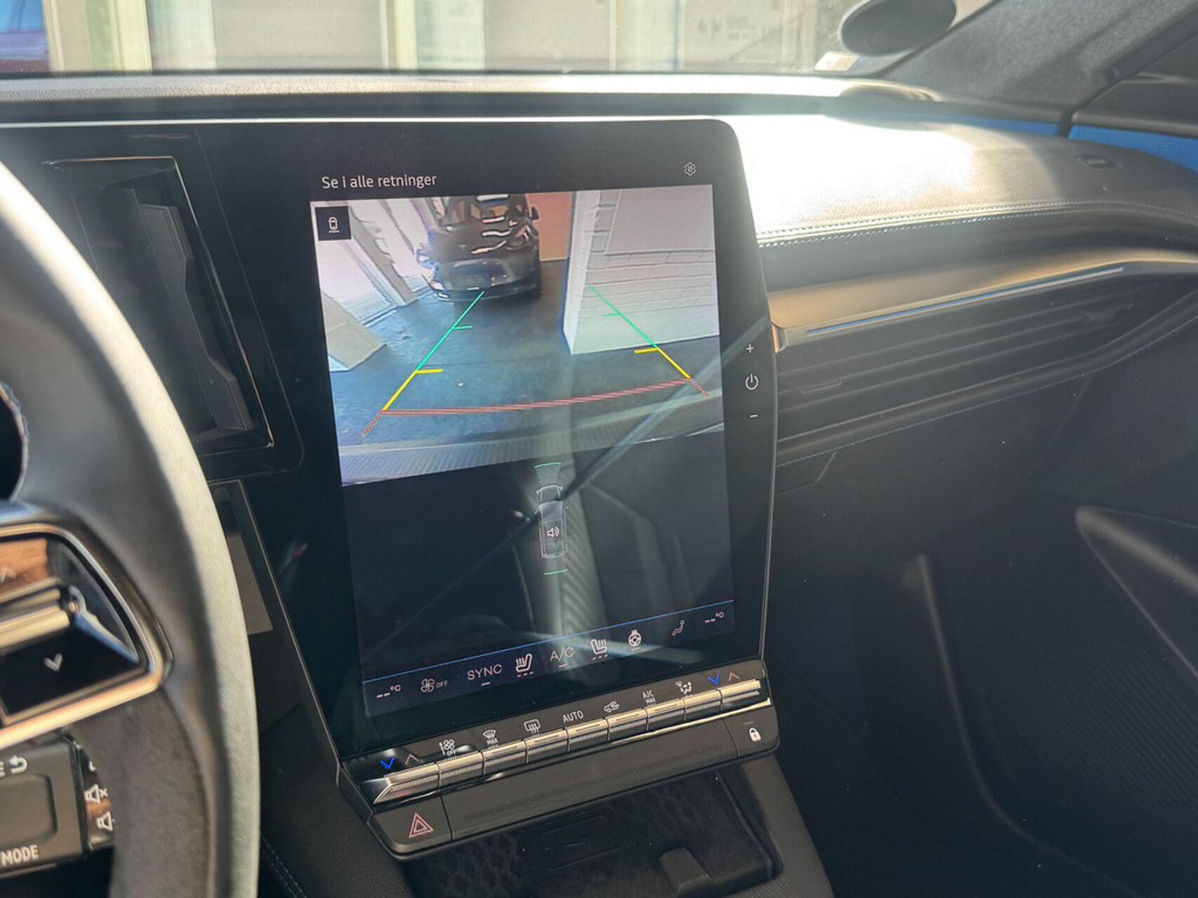 Billede af Renault Scénic E-TECH Techno 220HK Aut.