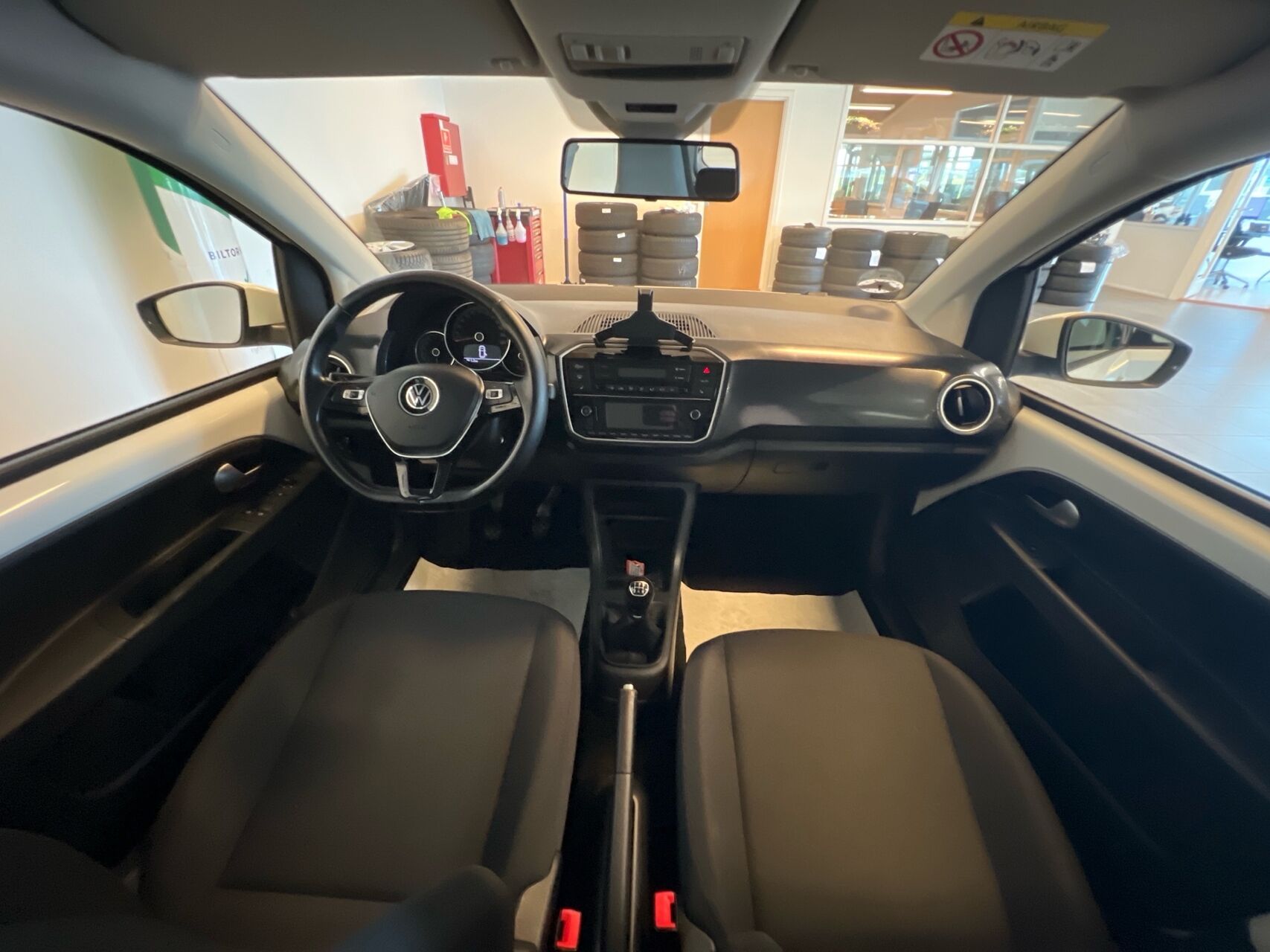 Billede af VW up 1,0 MPI 60HK 5d