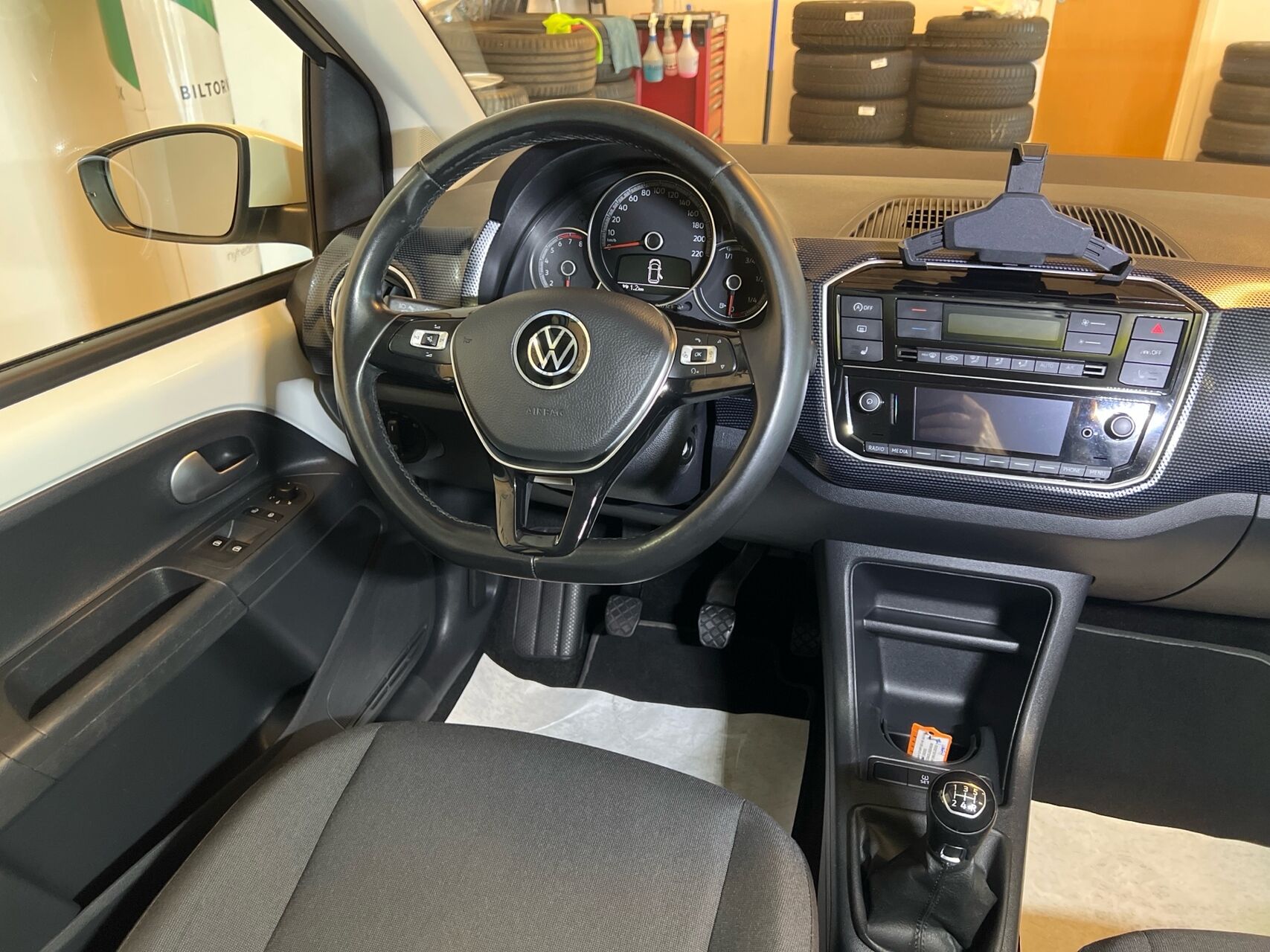 Billede af VW up 1,0 MPI 60HK 5d