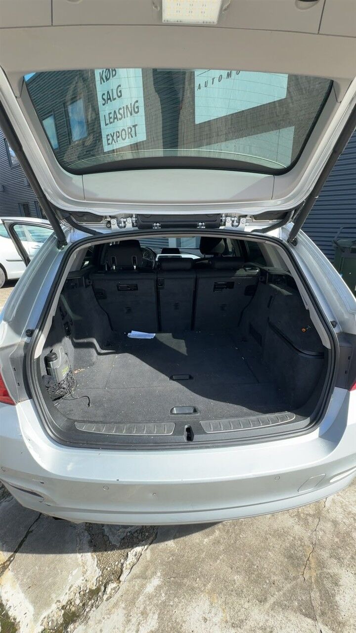 Billede af BMW 318d Touring 2,0 D Steptronic 150HK Stc 8g Aut.