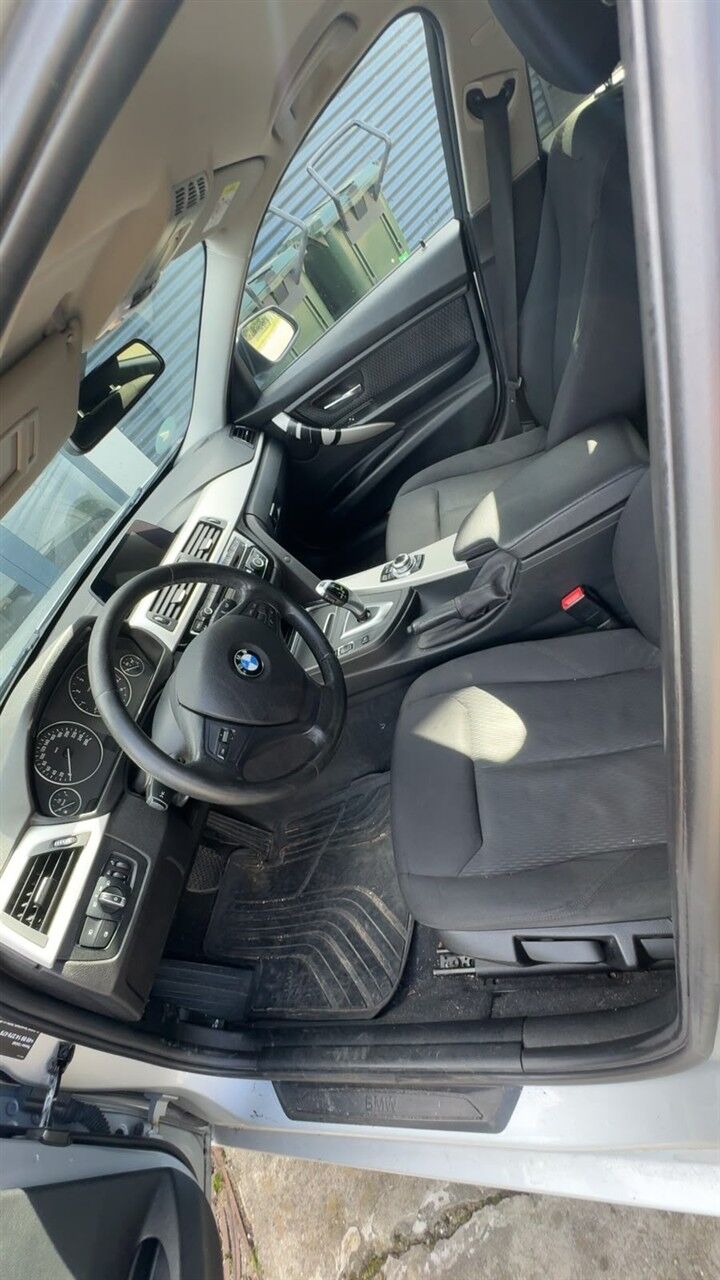 Billede af BMW 318d Touring 2,0 D Steptronic 150HK Stc 8g Aut.