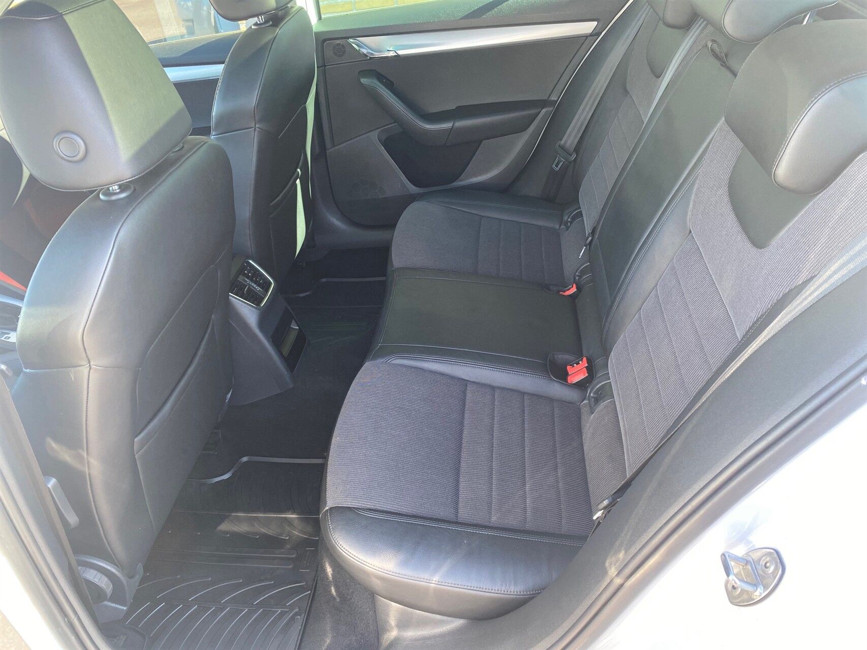 Billede af Skoda Octavia Combi 2,0 TDI Common Rail DPF Elegance DSG 150HK Stc 6g Aut.
