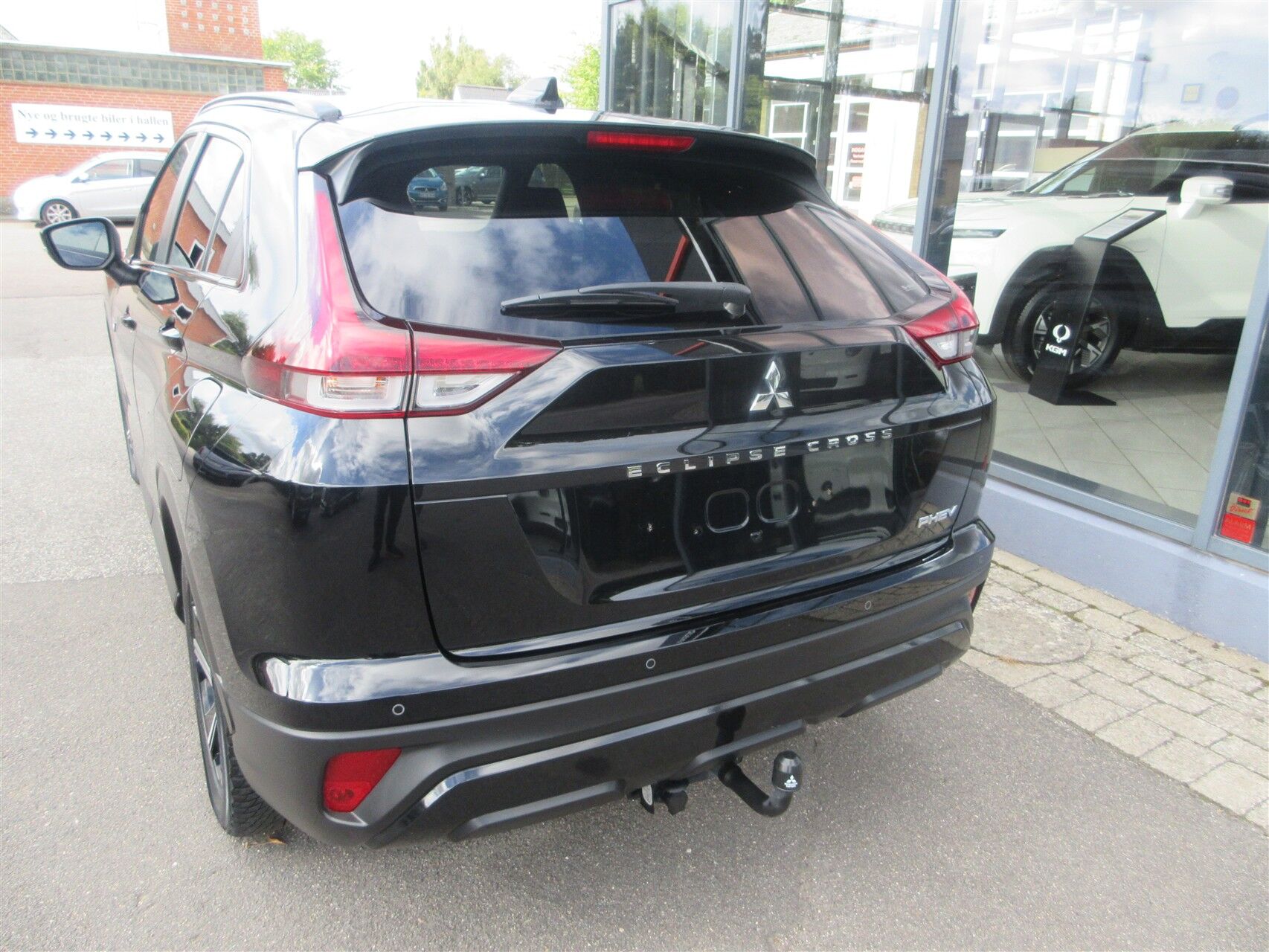 Billede af Mitsubishi Eclipse Cross 2,4 Plugin-hybrid Sport Tech 4WD 188HK 5d Trinl. Gear