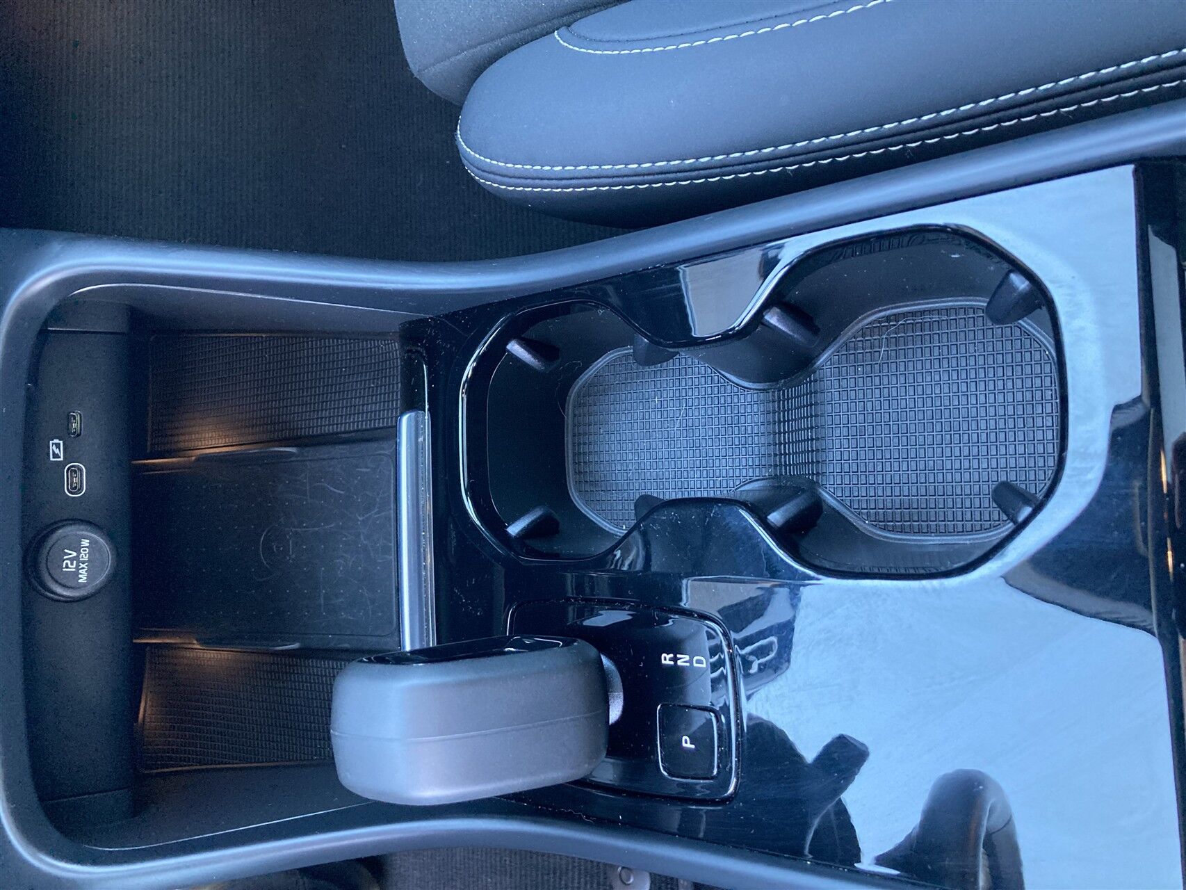 Billede af Volvo XC40 Recharge Extended Range Ultimate 252HK 5d Aut.
