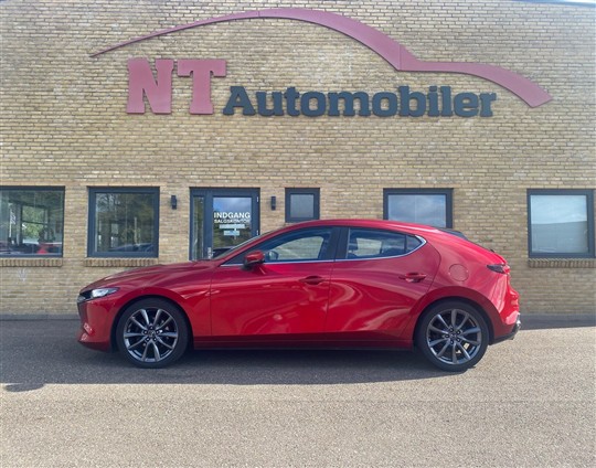 Mazda 3 2,0 Skyactiv-G  Mild hybrid Sky 122HK 5d 6g Aut.