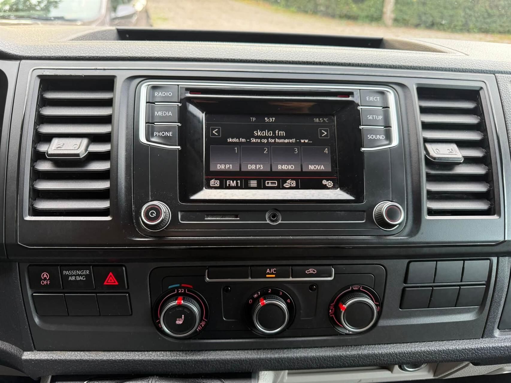 Billede af VW Transporter Kort 2,0 TDI BMT 84HK Van