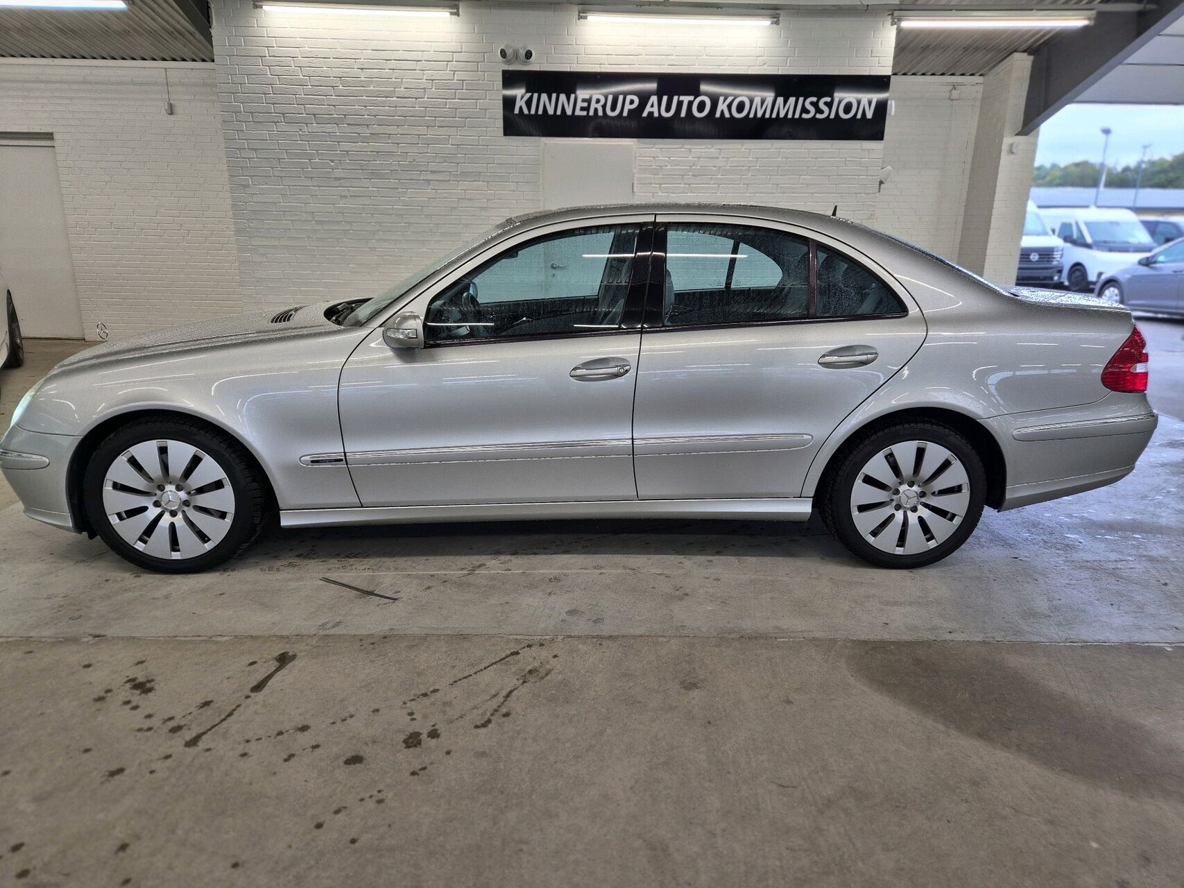Billede af Mercedes-Benz E320 3,2 224HK Aut.