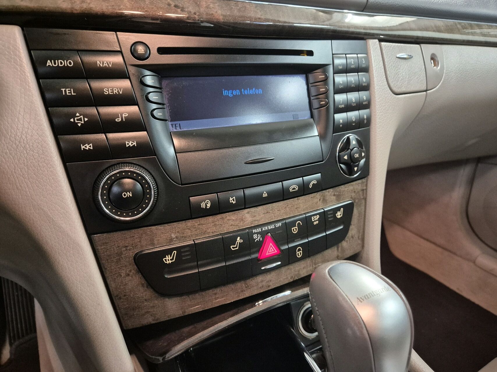 Billede af Mercedes-Benz E320 3,2 224HK Aut.