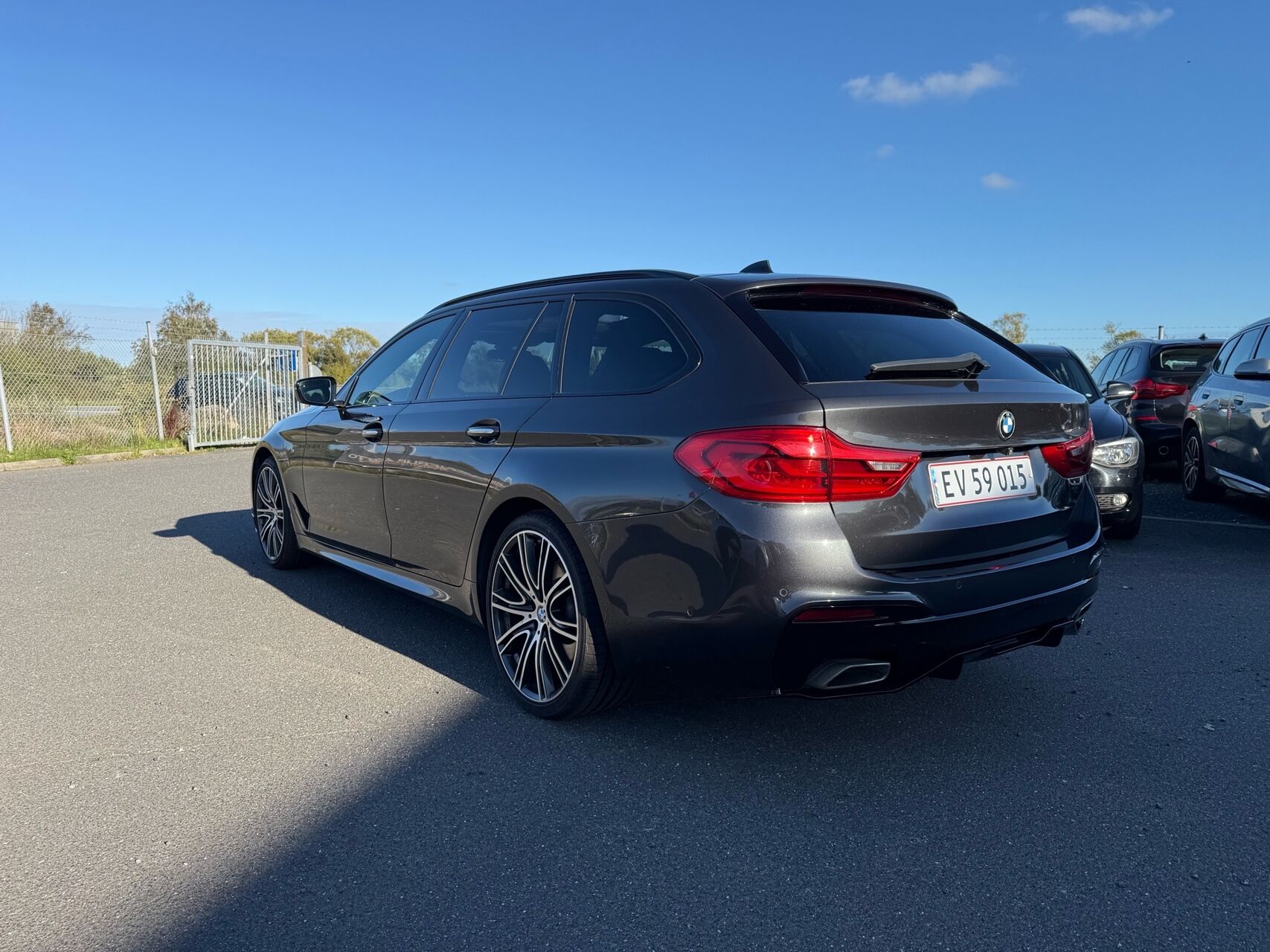 Billede af BMW 520d Touring 2,0 D M-Sport Steptronic 190HK Stc 8g Aut.