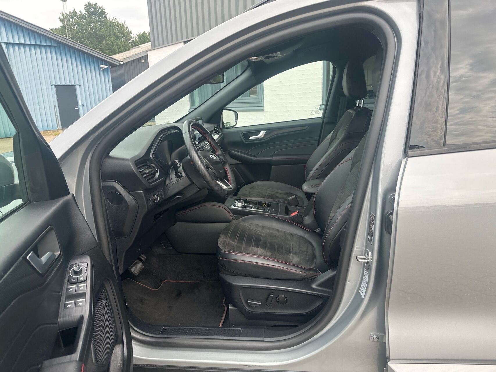Billede af Ford Kuga 2,5 Plugin-hybrid ST-Line X CVT 225HK 5d Trinl. Gear