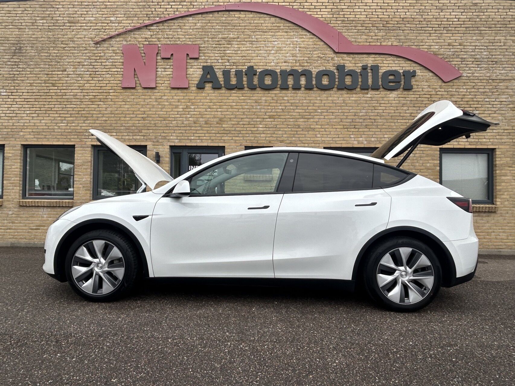 Billede af Tesla Model Y EL RWD 299HK 5d Aut.