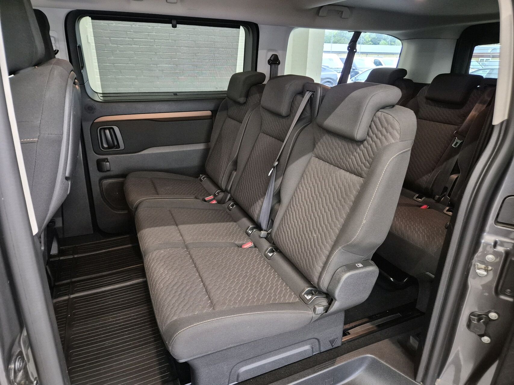 Billede af Toyota Proace Verso Electric Long EL Combi m/Dobbelt bagdør, En Skydedør 136HK Aut.