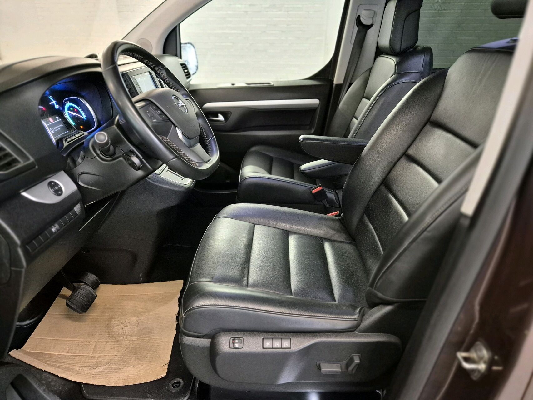 Billede af Opel Zafira-e Life L2 EL Ultimate 136HK Aut.