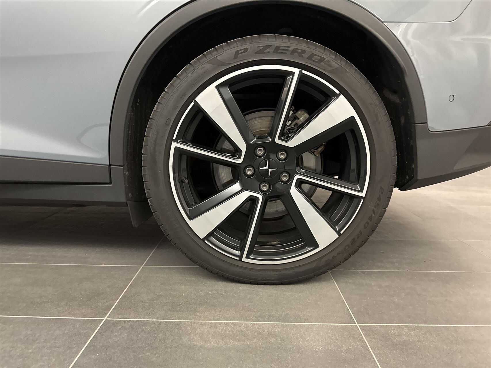 Billede af Polestar 2 EL Long Range Single motor Plus 231HK 5d Aut.