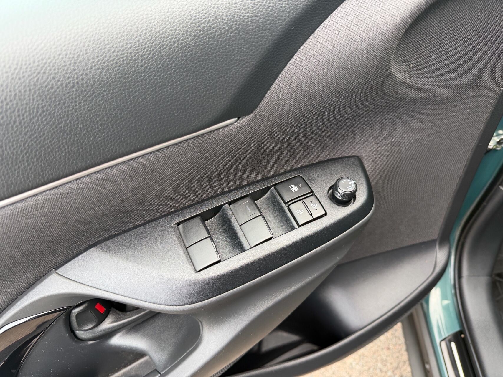 Billede af Toyota Yaris Cross 1,5 Hybrid Style Comfort 116HK 5d Trinl. Gear