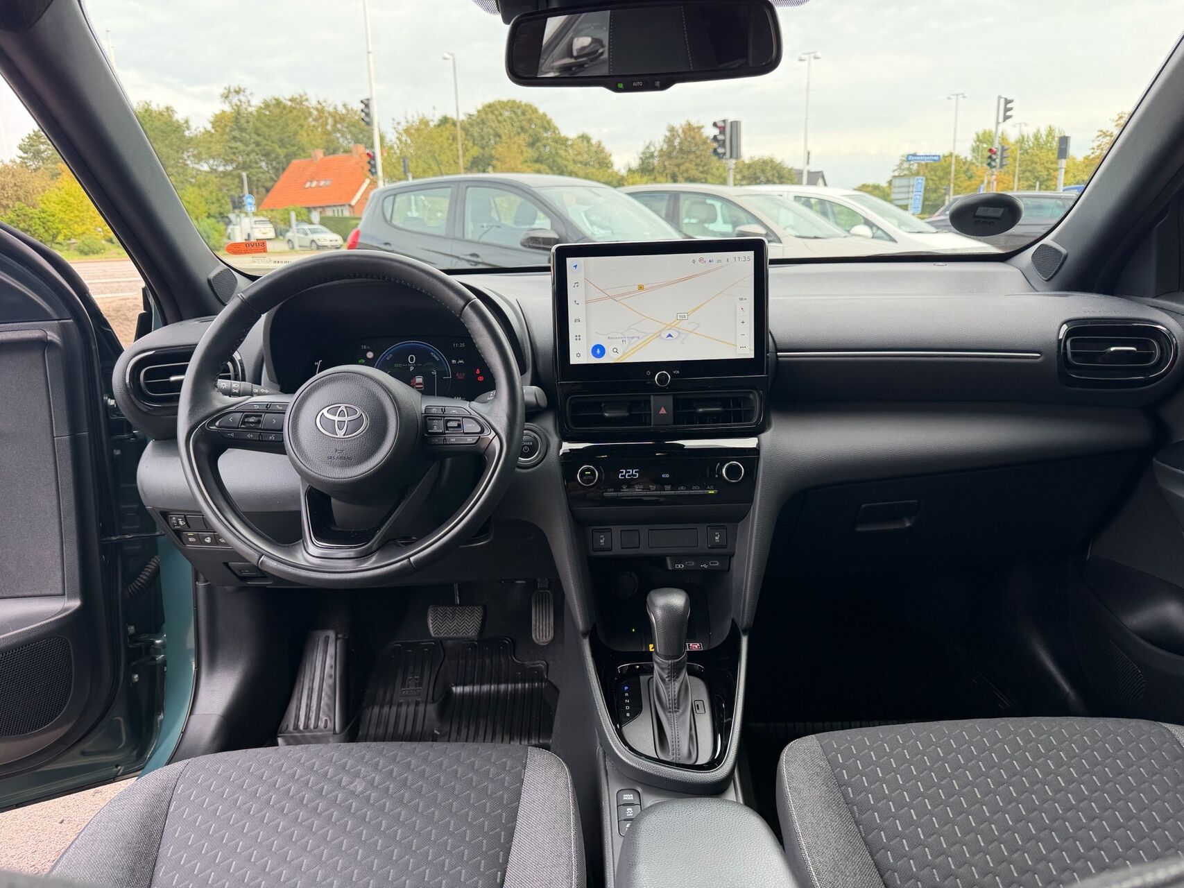 Billede af Toyota Yaris Cross 1,5 Hybrid Style Comfort 116HK 5d Trinl. Gear