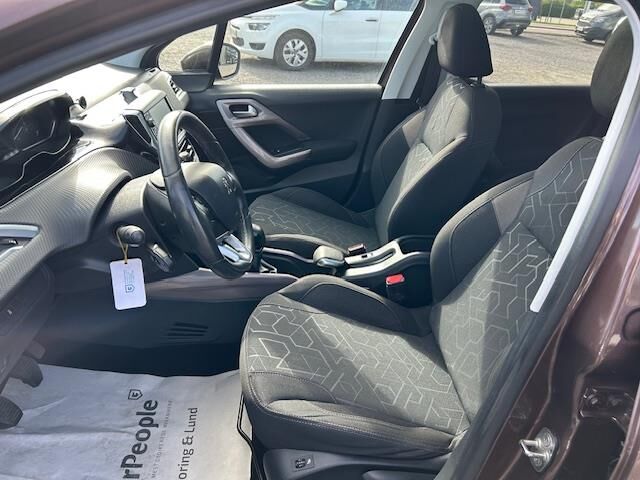 Billede af Peugeot 2008 1,2 VTi Plus 82HK