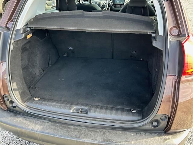 Billede af Peugeot 2008 1,2 VTi Plus 82HK