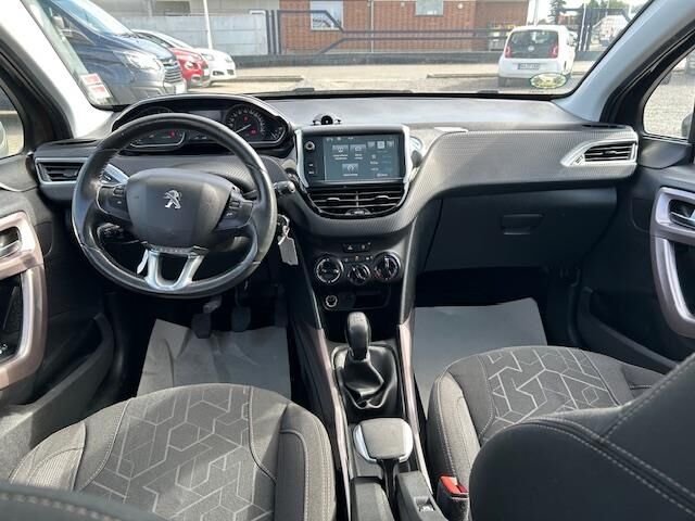 Billede af Peugeot 2008 1,2 VTi Plus 82HK