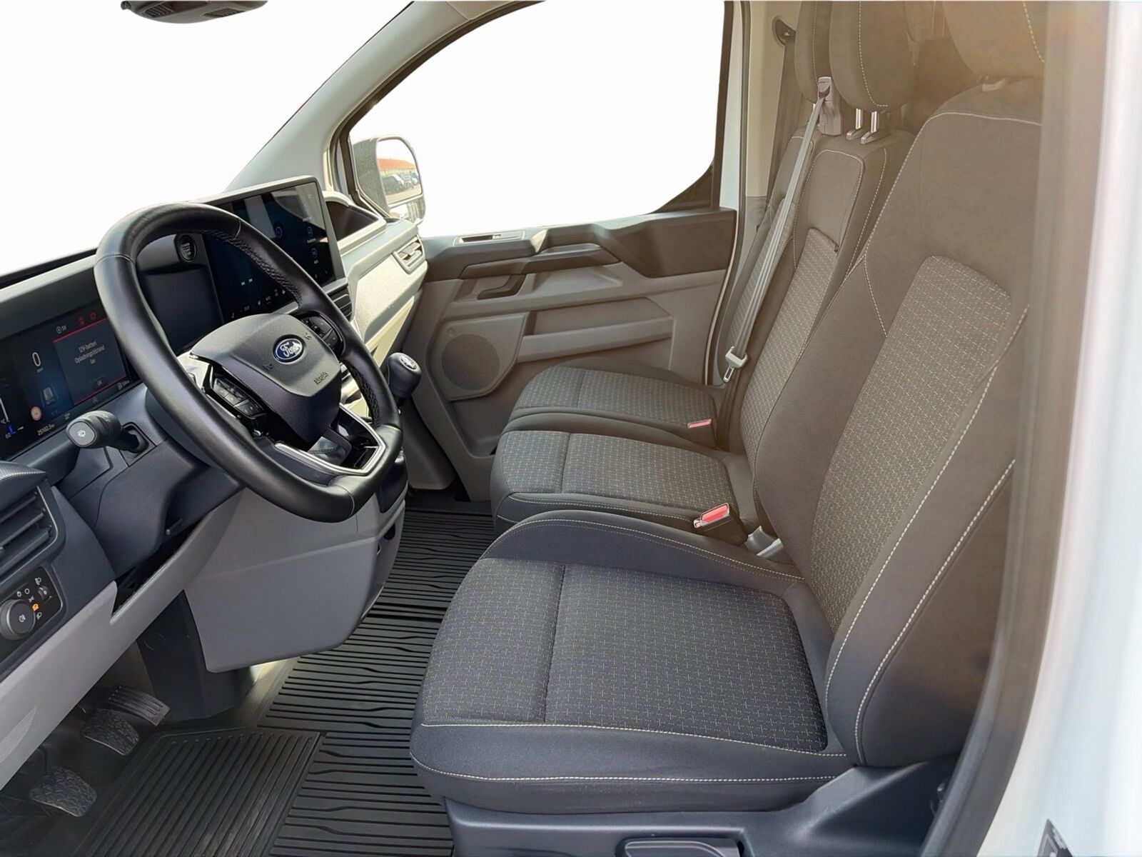 Billede af Ford Transit Custom 300 L2H1 2,0 EcoBlue Trend 136HK Van 6g