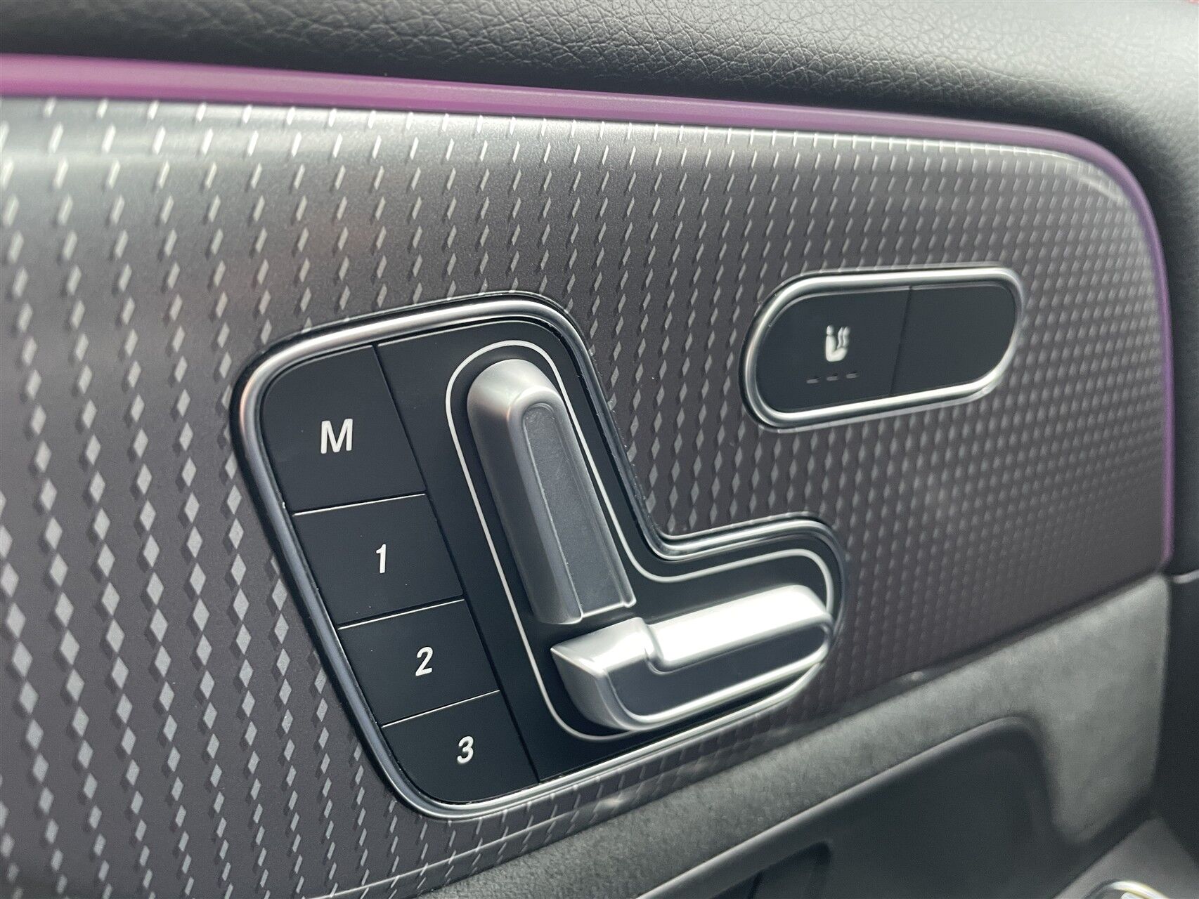 Billede af Mercedes-Benz EQA 250 EL AMG Premium 190HK 5d Aut.