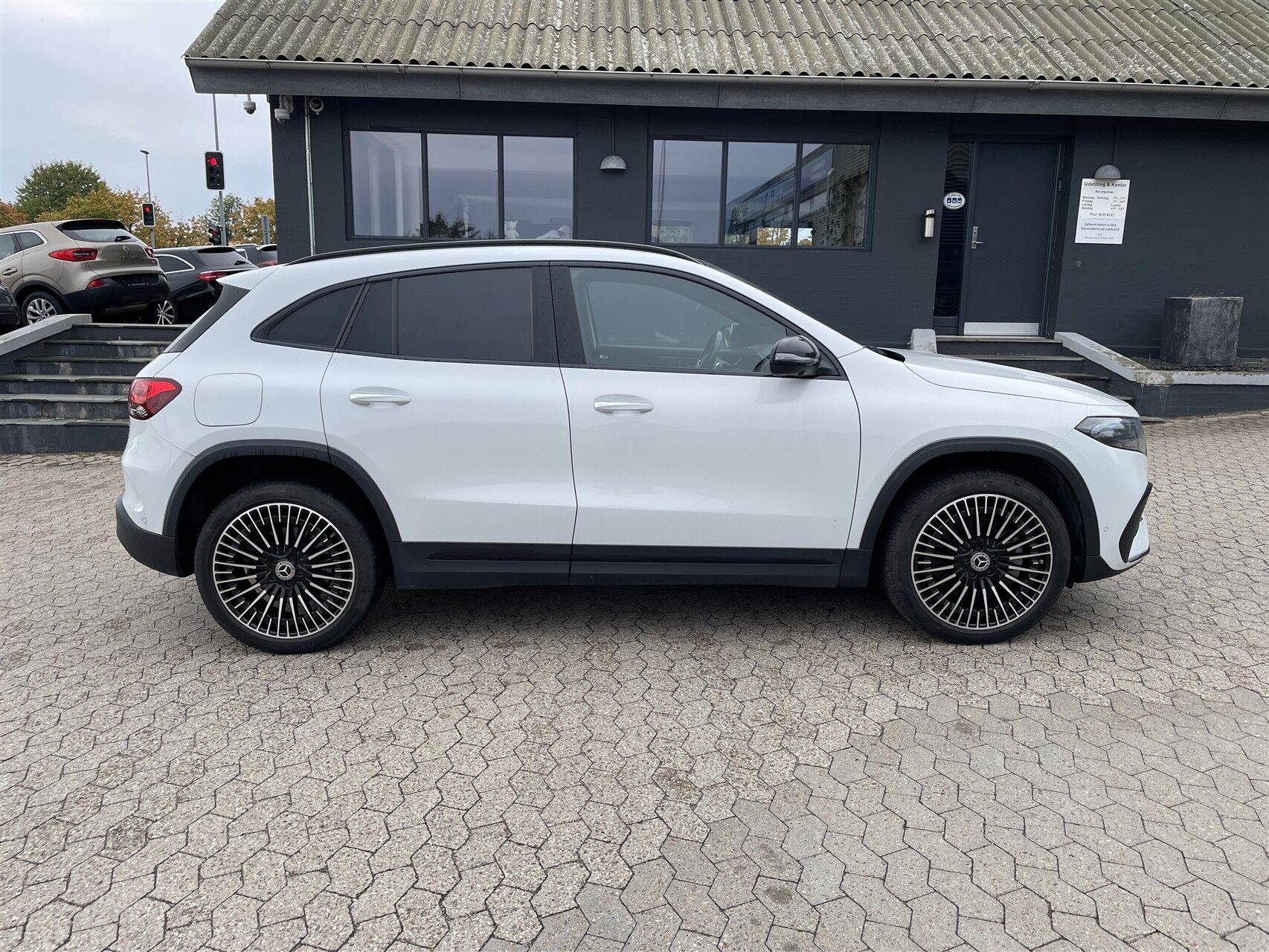 Billede af Mercedes-Benz EQA 250 EL AMG Premium 190HK 5d Aut.