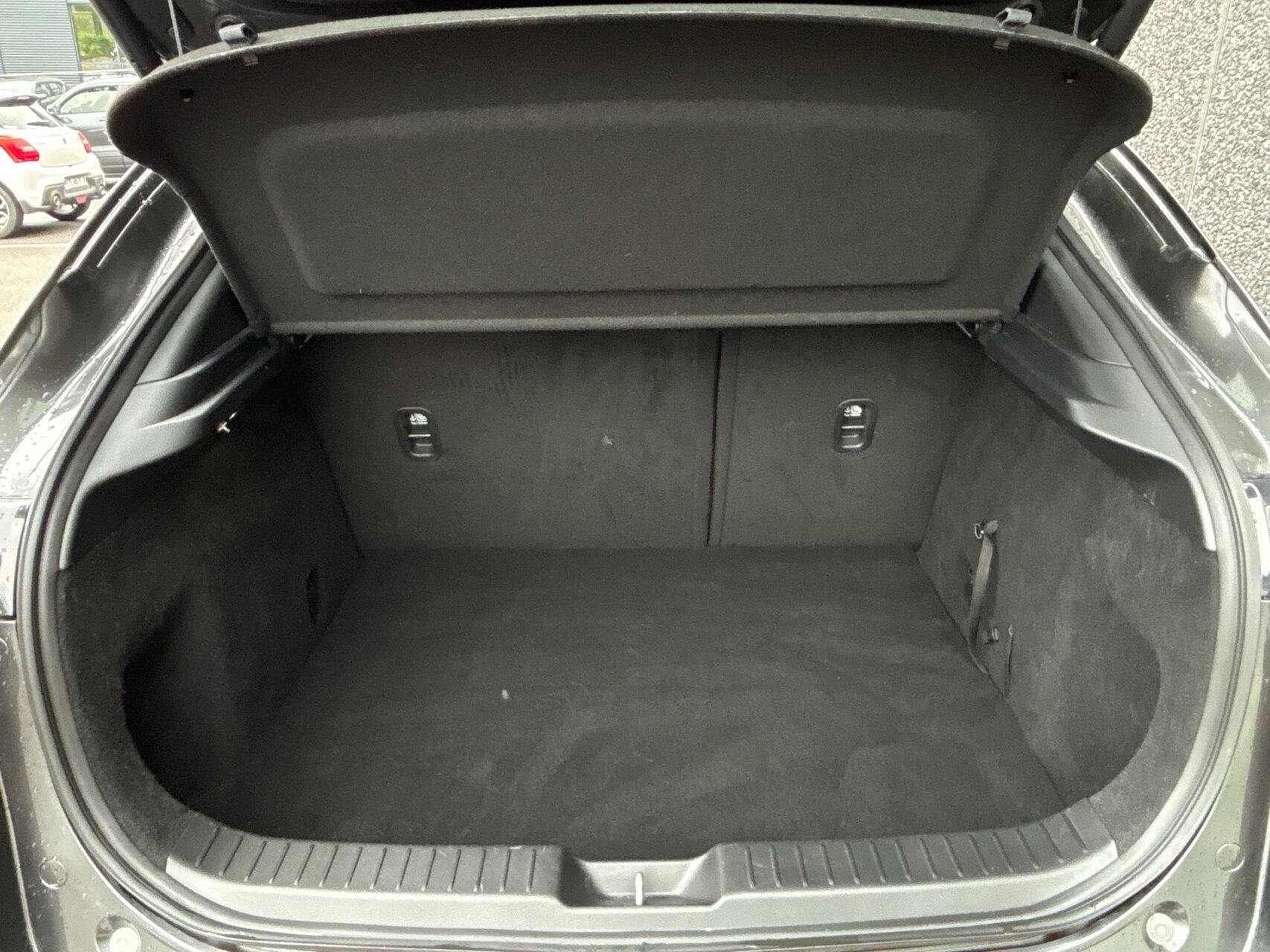Billede af Mazda CX-30 2,0 Skyactiv-X  Mild hybrid Cosmo 180HK 5d 6g Aut.