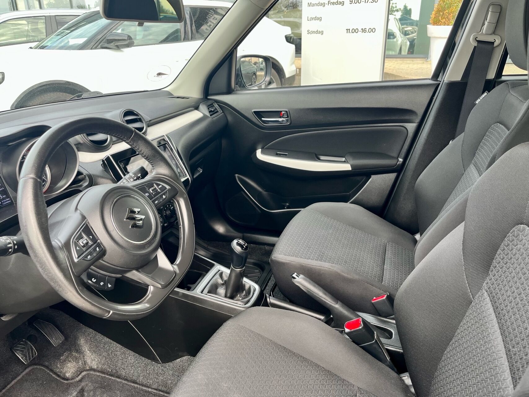 Billede af Suzuki Swift 1,2 Dualjet Action Xtra AEB 90HK 5d