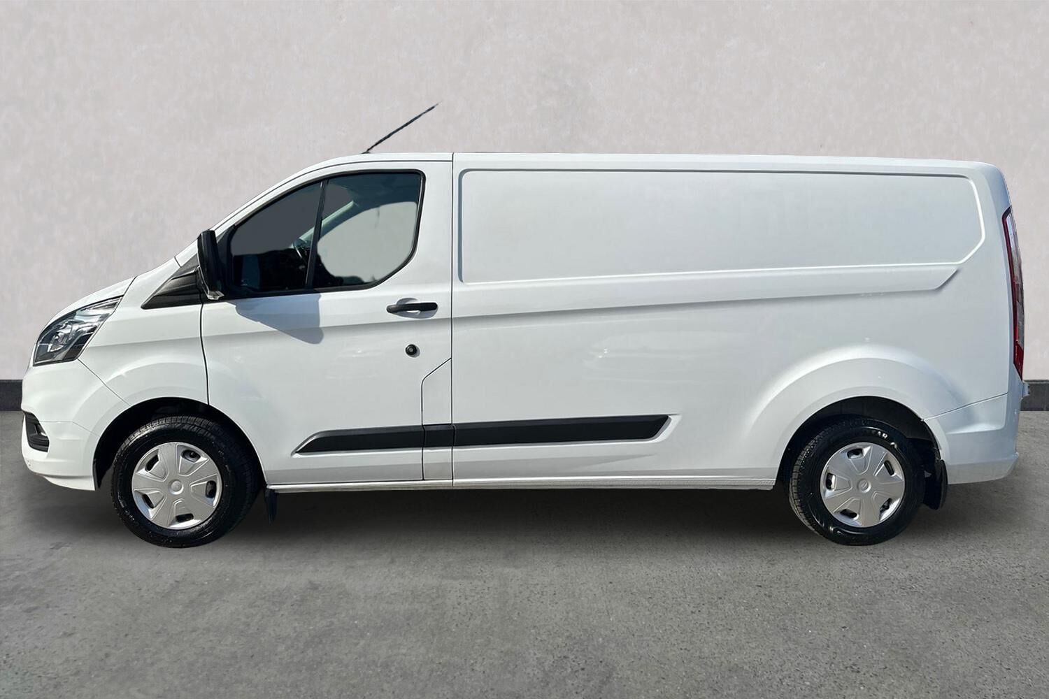Billede af Ford Transit Custom 300 L2H1 2,0 TDCi Trend 130HK Van 6g