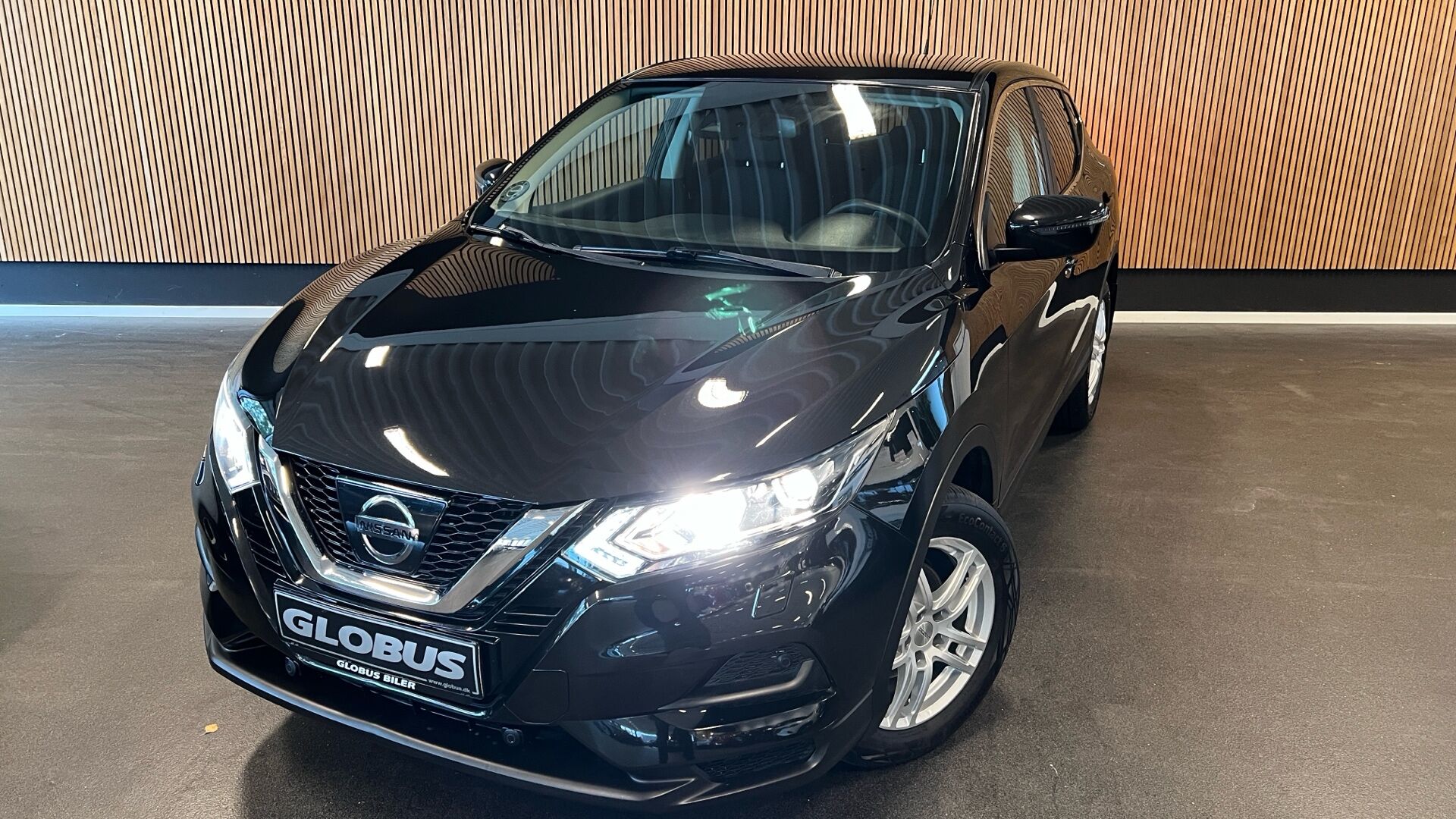 Billede af Nissan Qashqai 1,2 Dig-T Visia X-Tronic 115HK 5d 6g Aut.