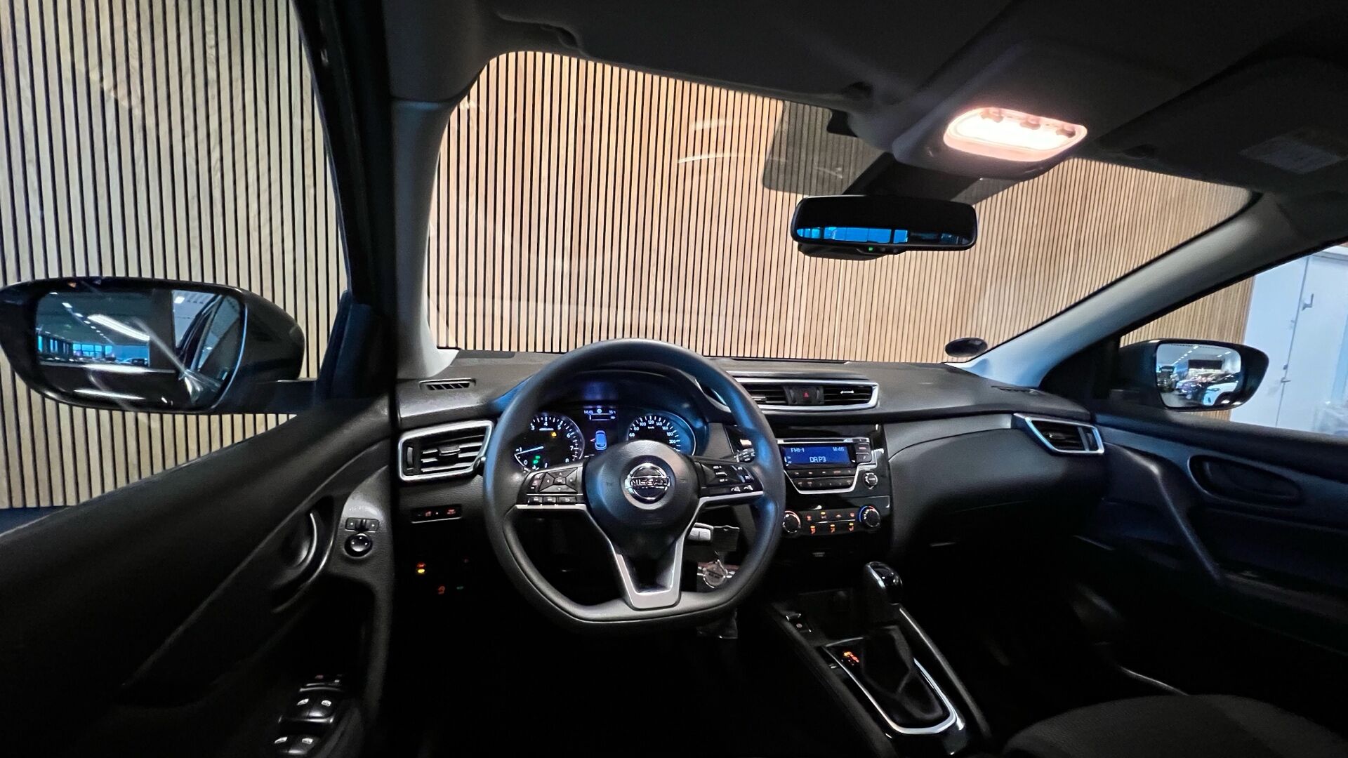Billede af Nissan Qashqai 1,2 Dig-T Visia X-Tronic 115HK 5d 6g Aut.